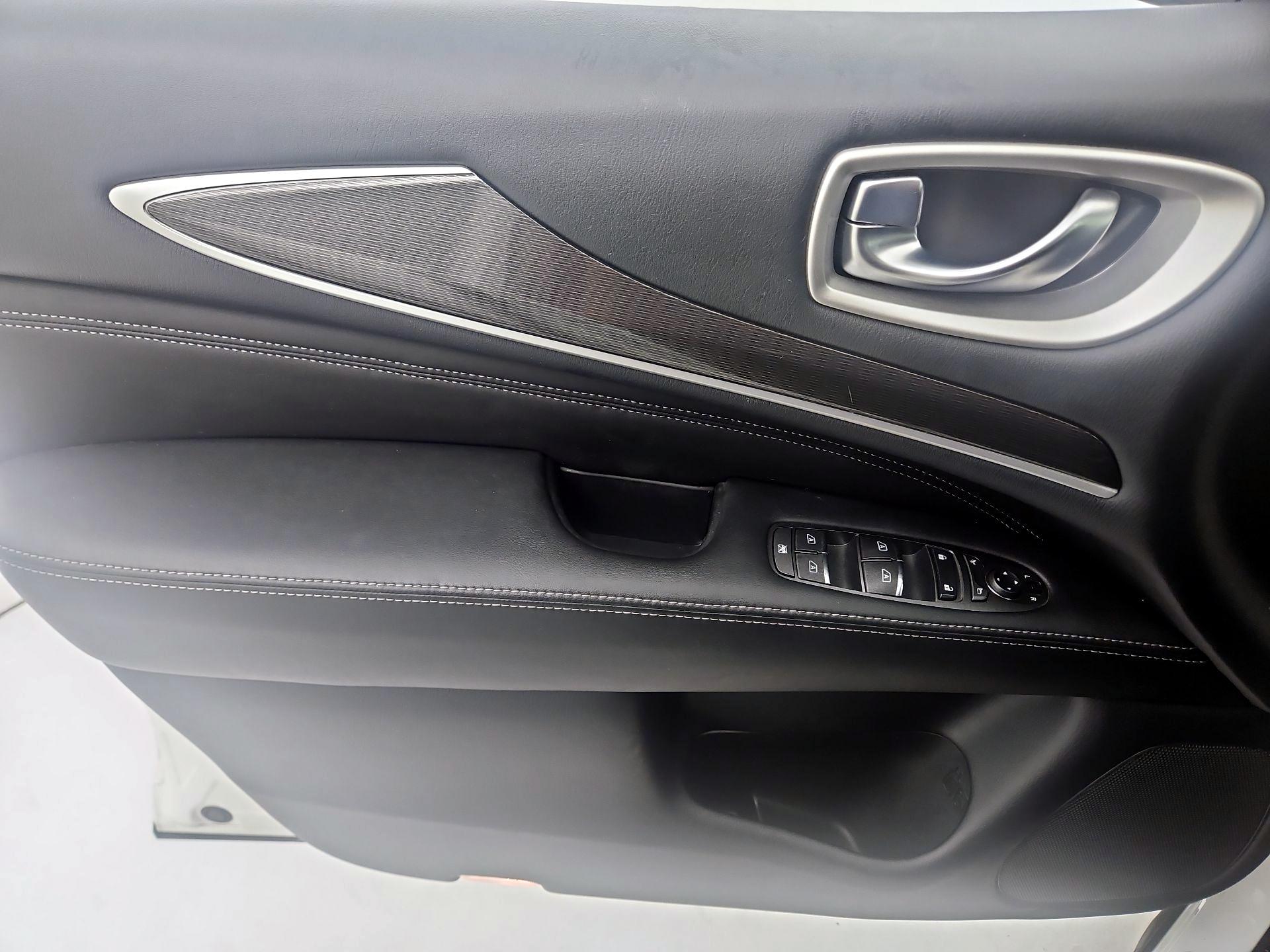 Thumbnail: 2020 INFINITI QX60 - 12