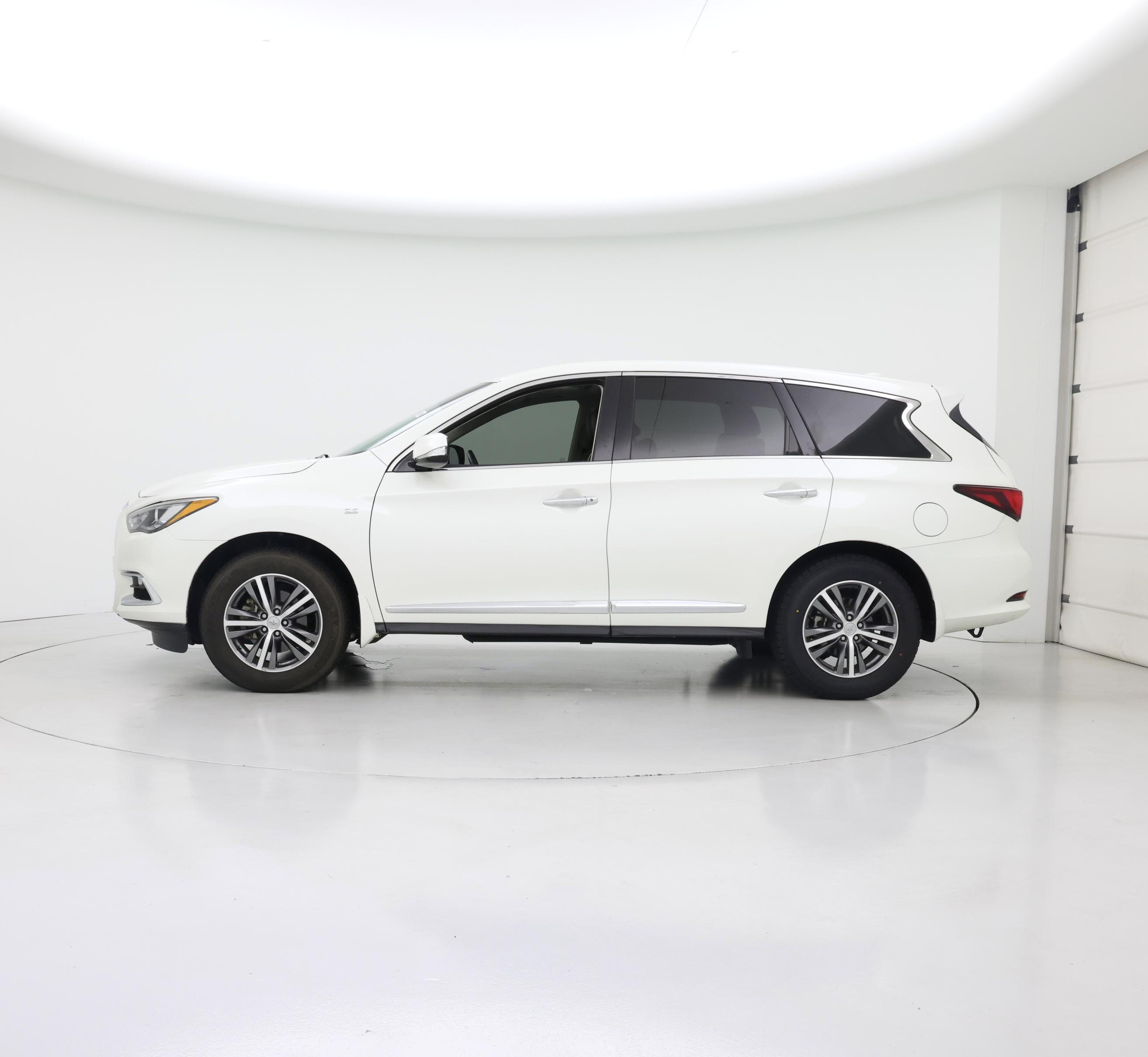 Thumbnail: 2020 INFINITI QX60 - 3