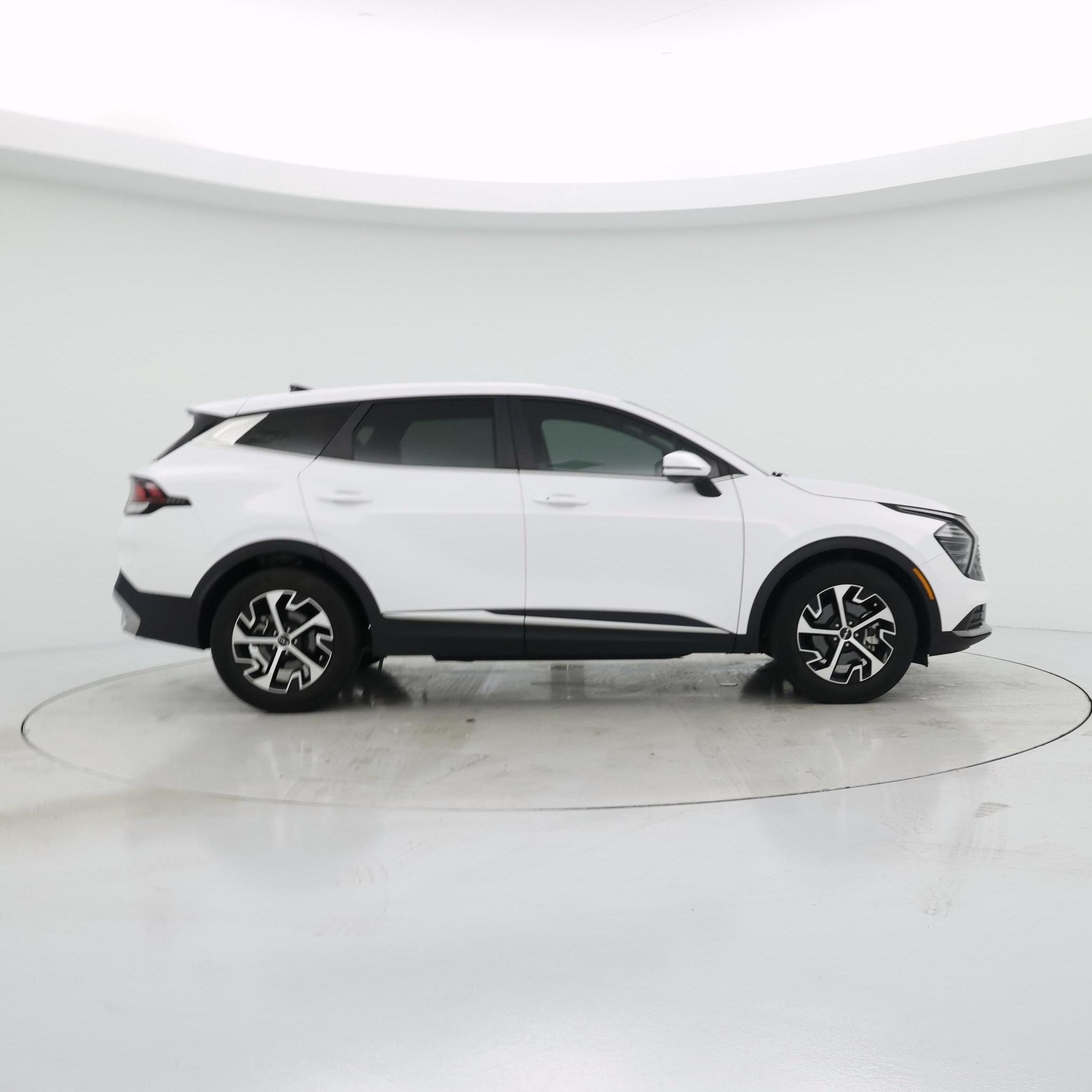 Thumbnail: 2024 Kia Sportage - 7