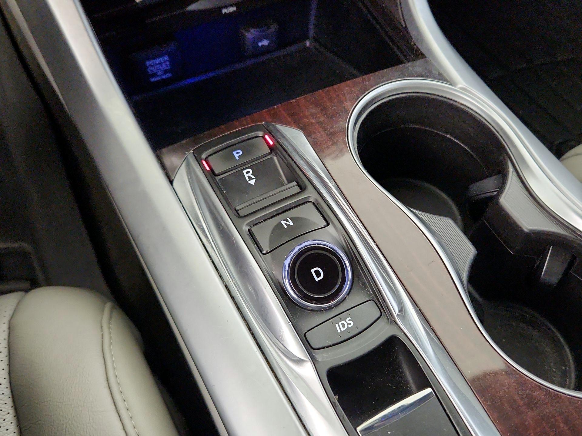 Thumbnail: 2015 Acura TLX - 16