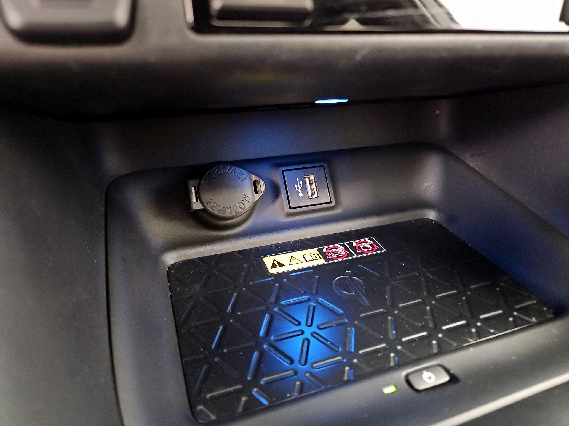 Thumbnail: 2023 Toyota RAV4 - 18