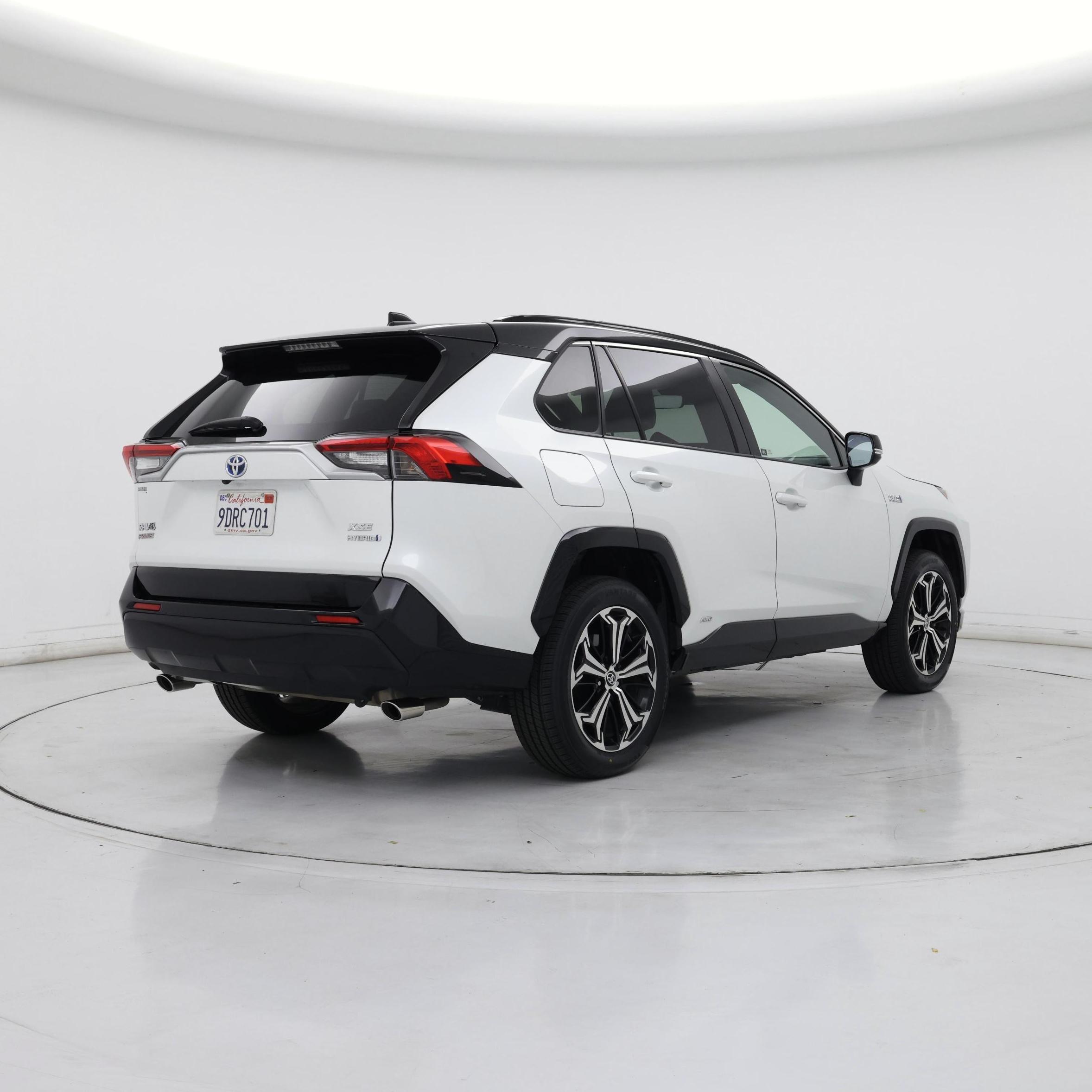 Thumbnail: 2023 Toyota RAV4 - 8