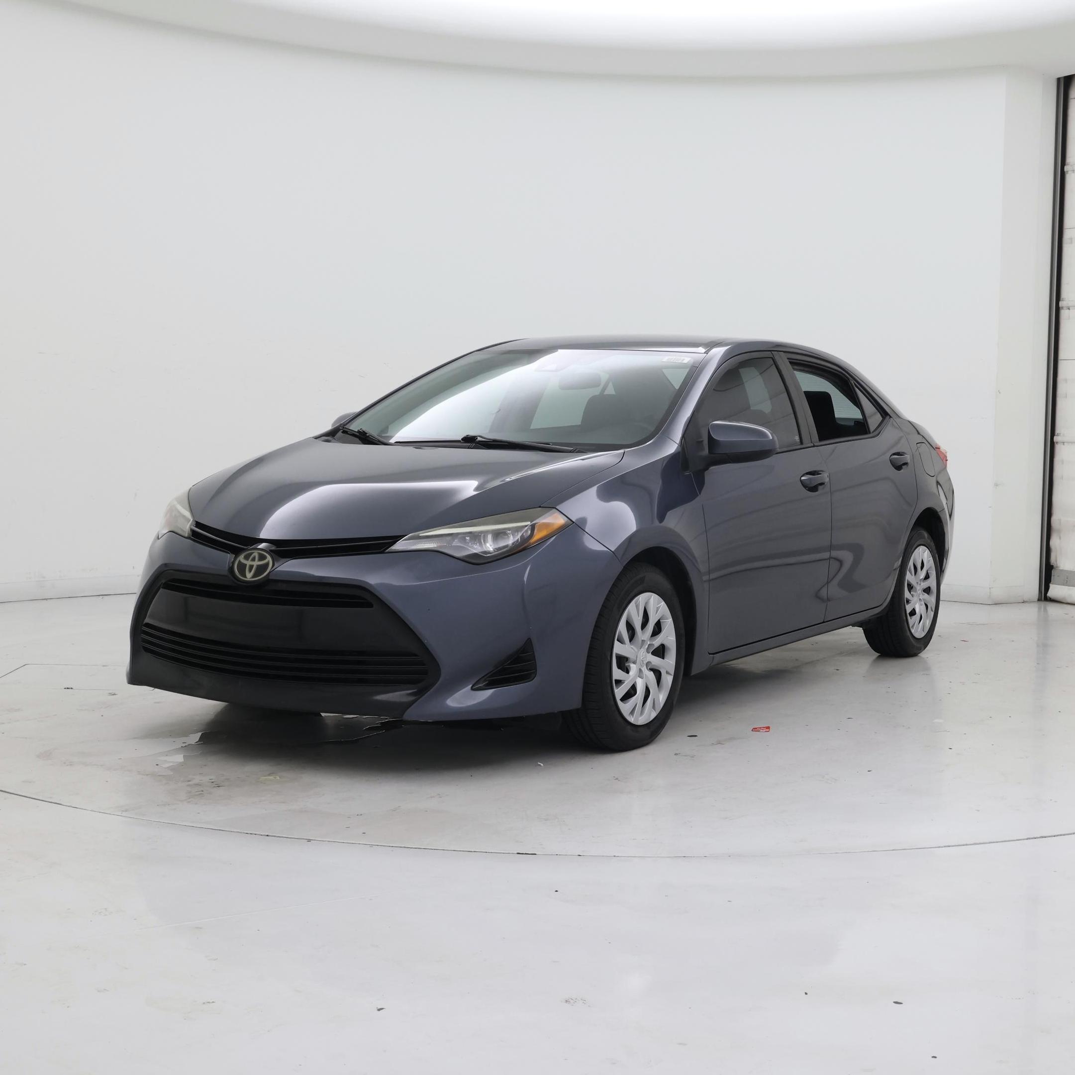 Thumbnail: 2017 Toyota Corolla - 4