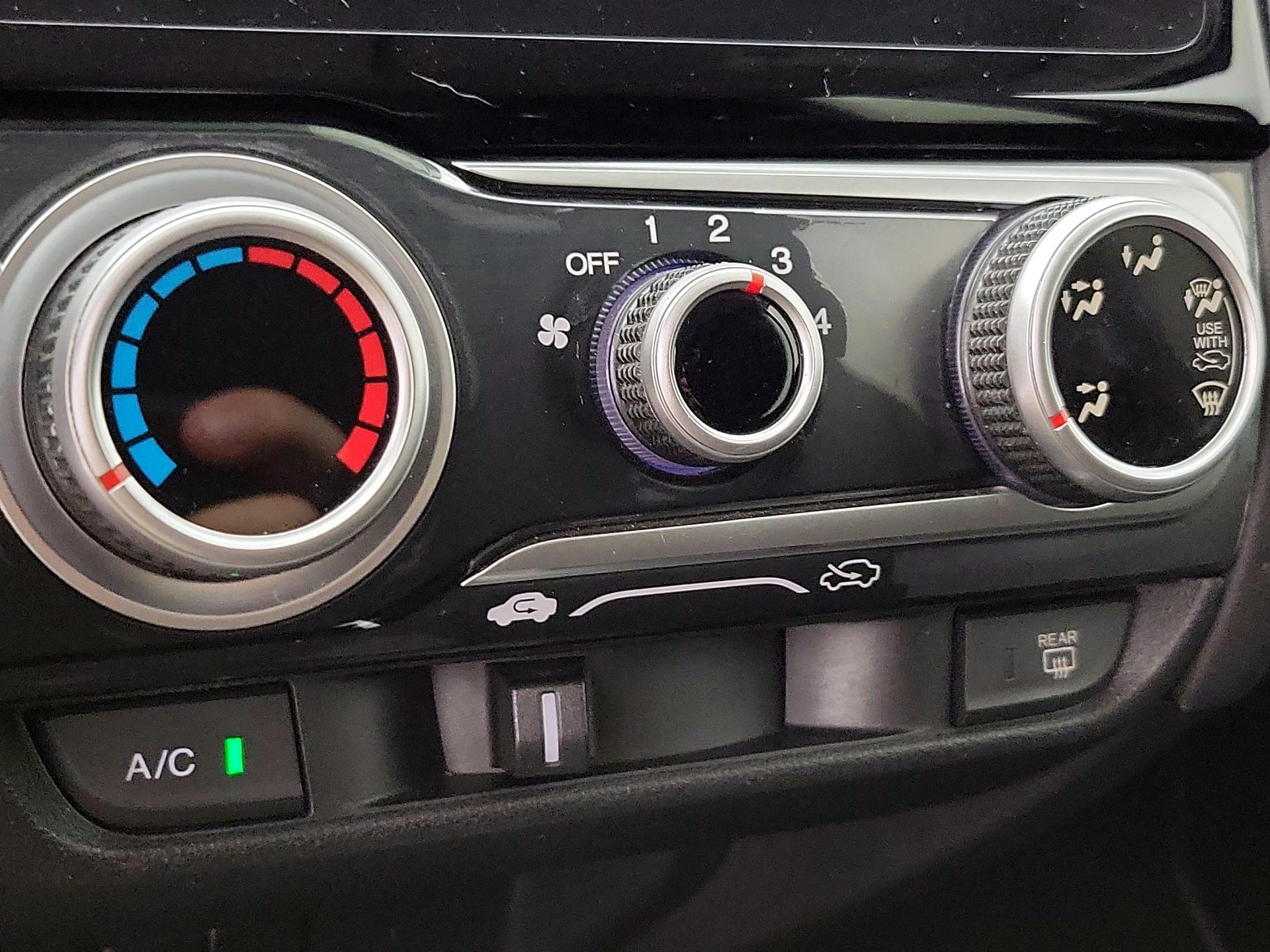 Thumbnail: 2016 Honda Fit - 16