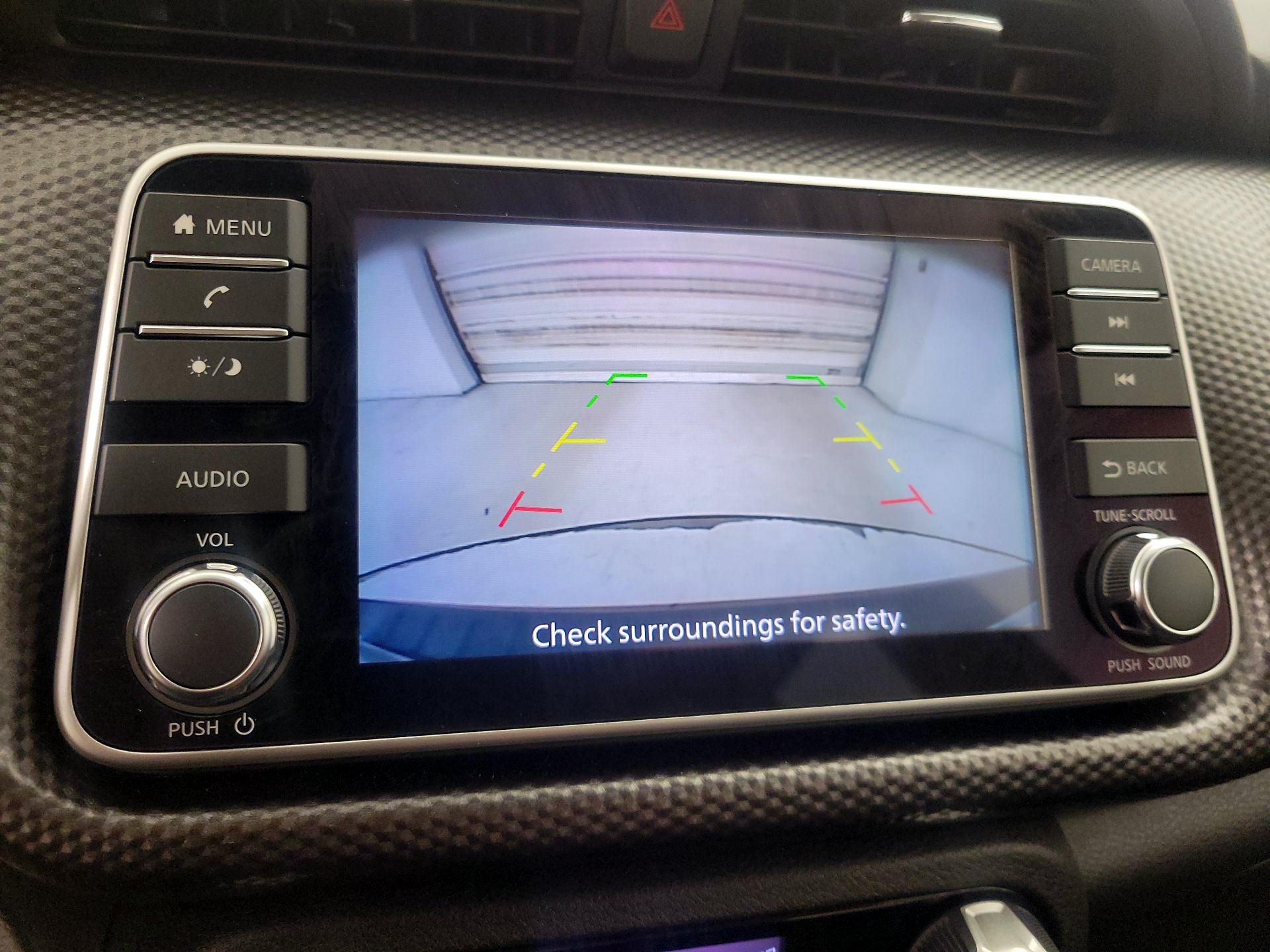 Thumbnail: 2019 Nissan Kicks - 13