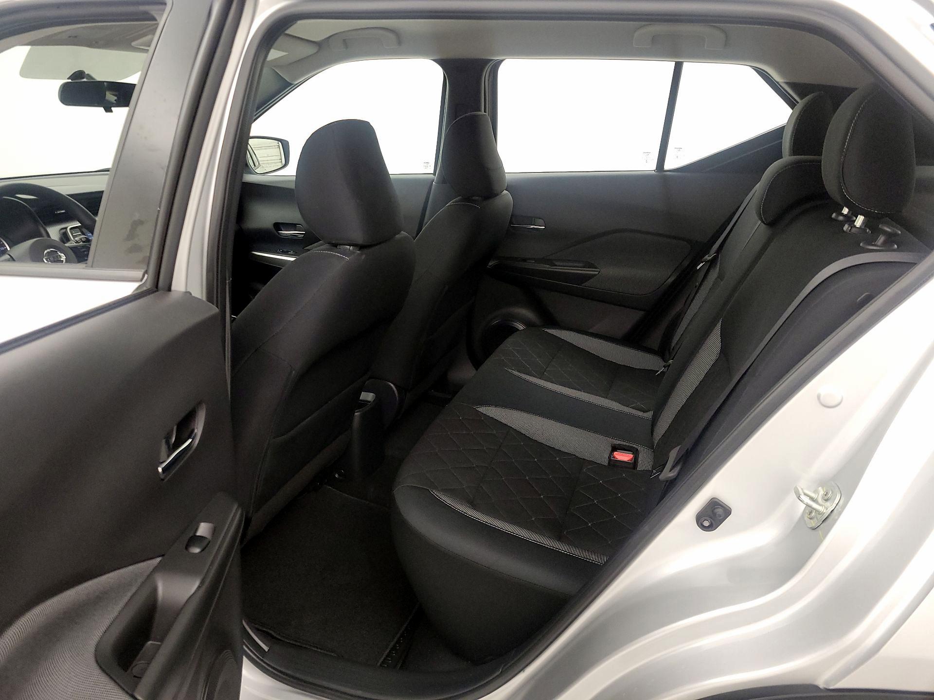 Thumbnail: 2019 Nissan Kicks - 18