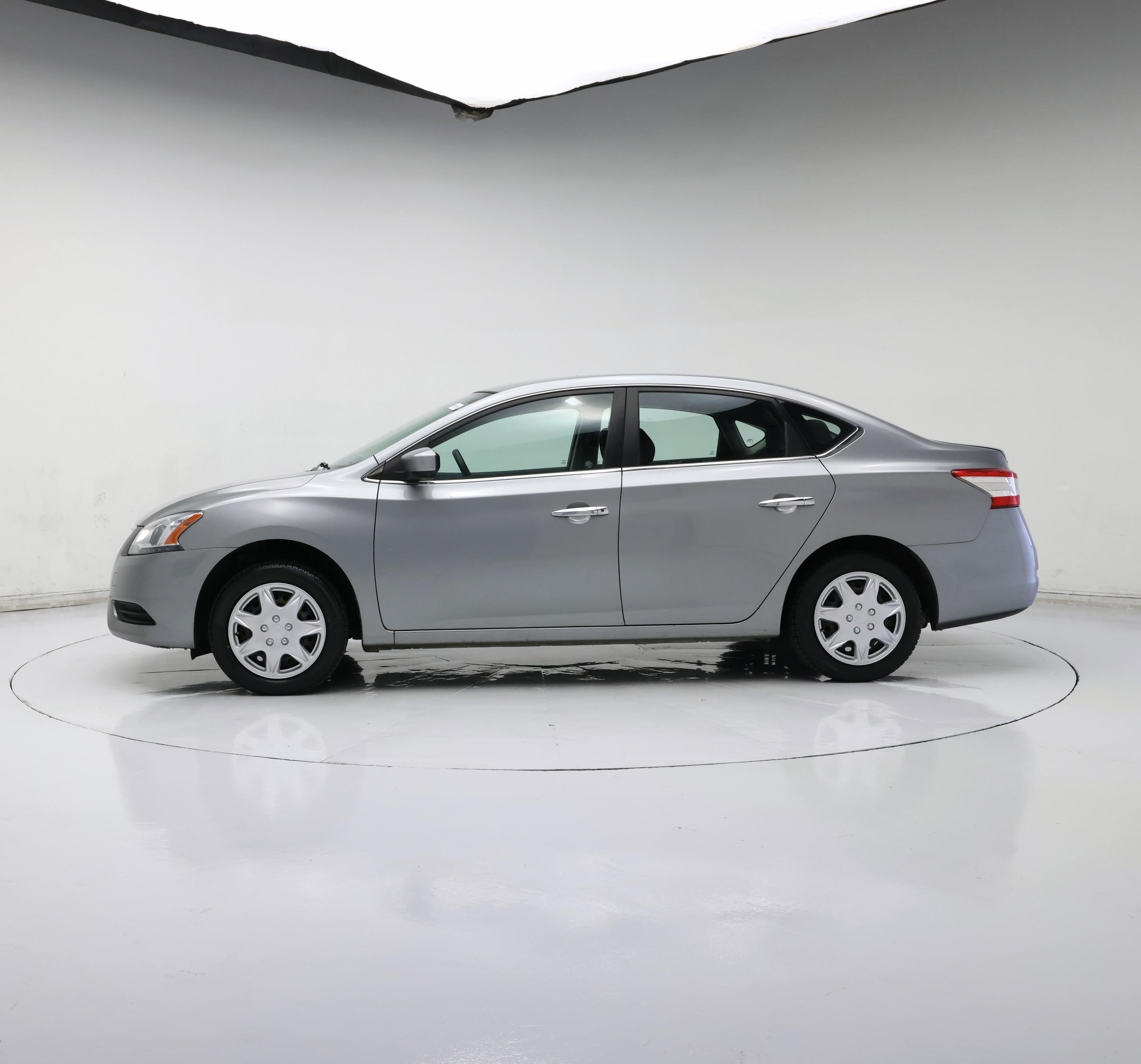 Thumbnail: 2014 Nissan Sentra - 3