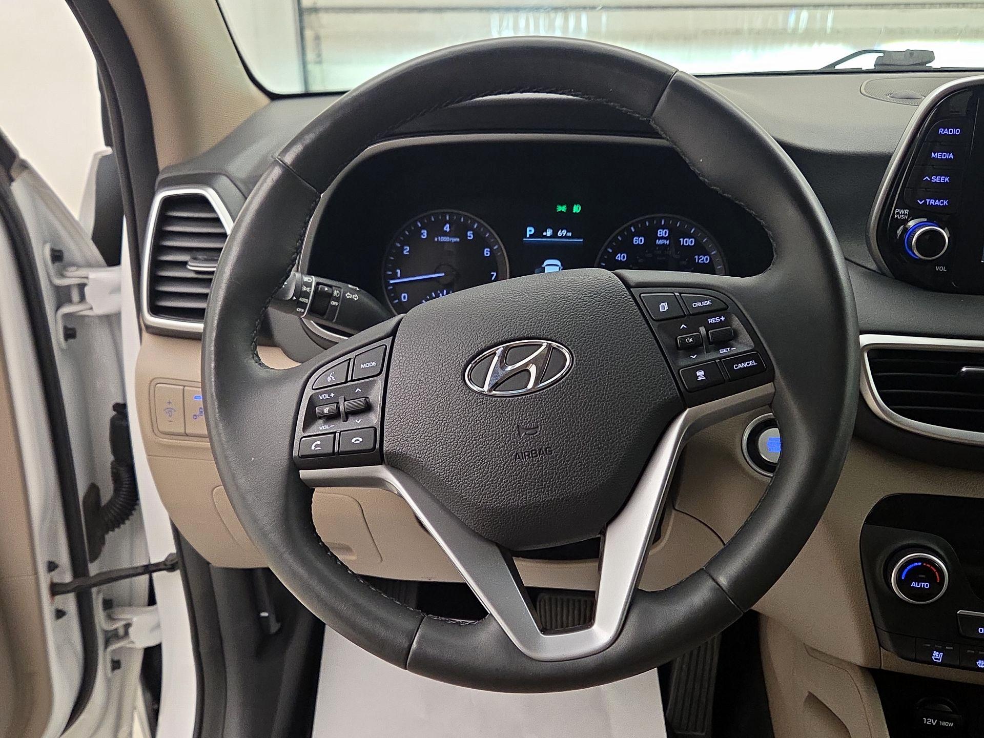 Thumbnail: 2020 Hyundai Tucson - 10