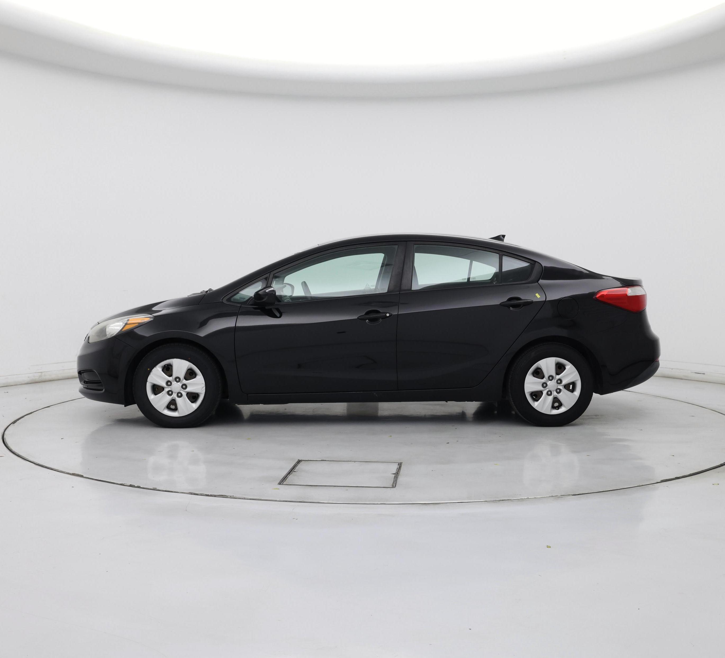 Thumbnail: 2016 Kia Forte - 3