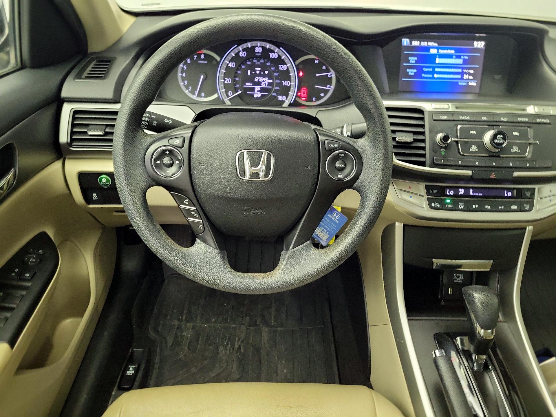 Thumbnail: 2015 Honda Accord - 10