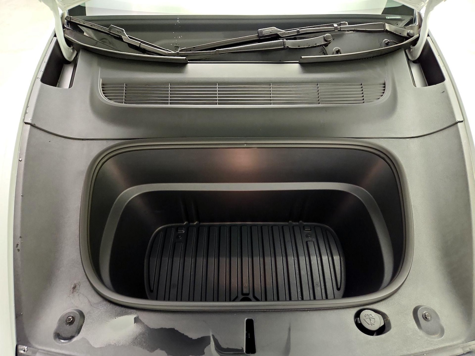 2026 Tesla Model Y Long Range - Photo 20
