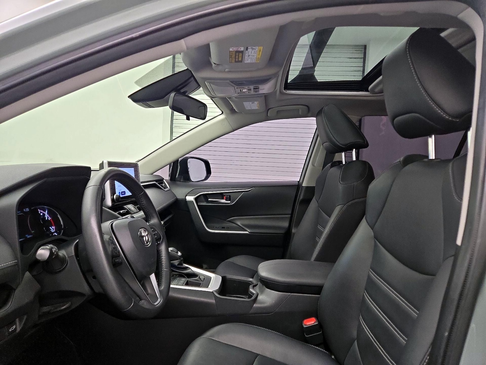2023 Toyota RAV4 XLE Premium - Photo 20