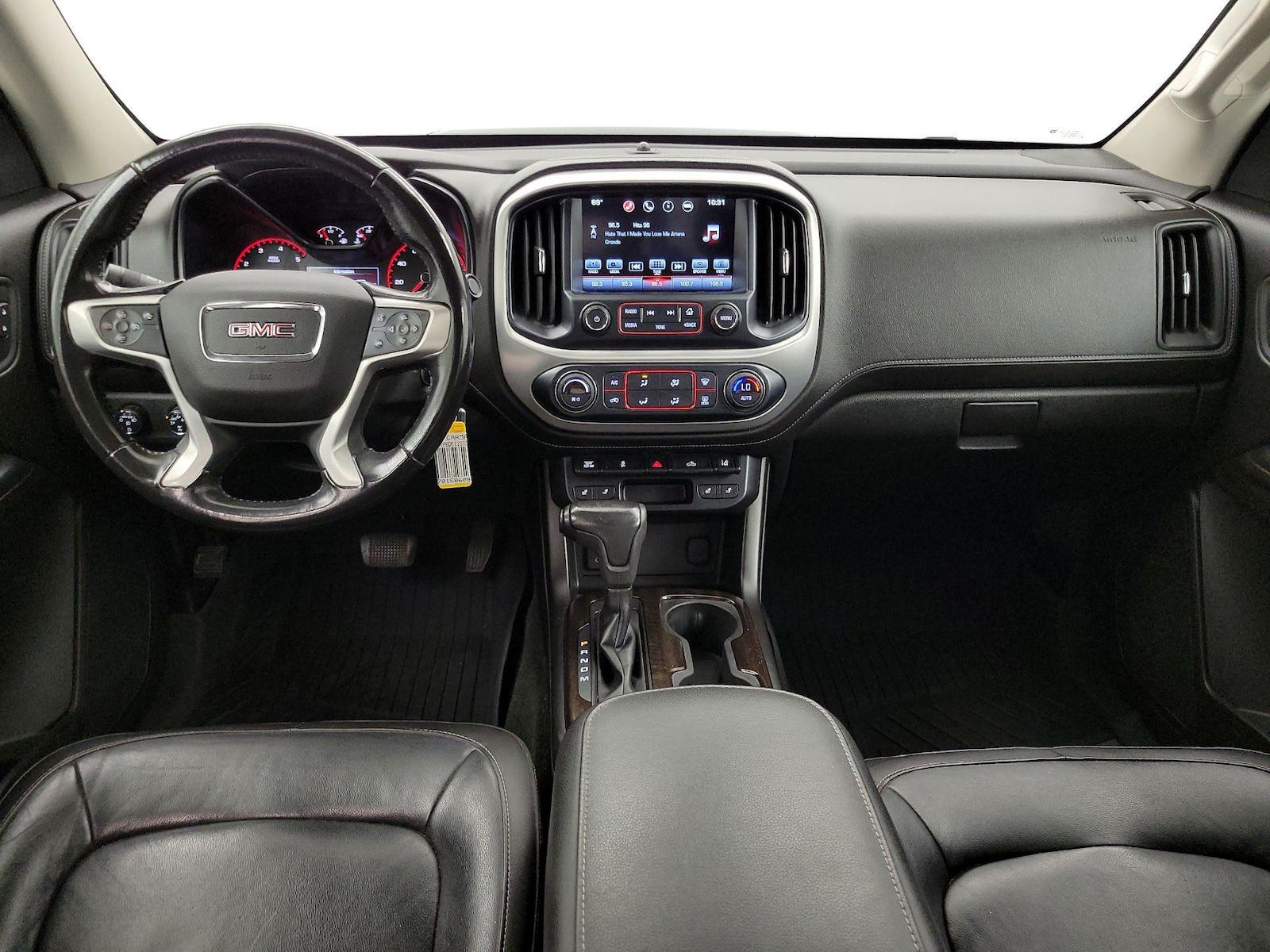 Photo 10
