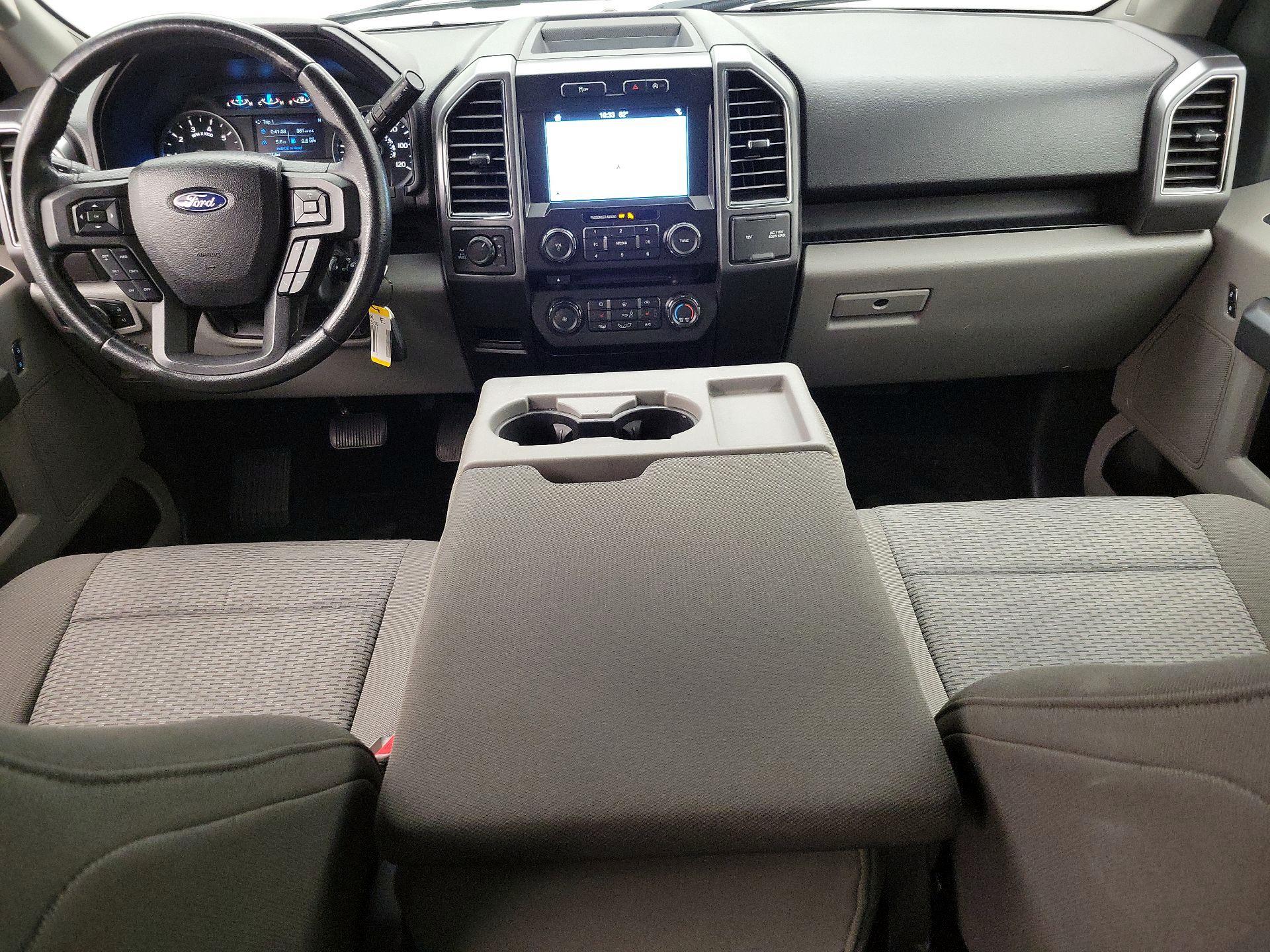 Thumbnail: 2017 Ford F-150 - 9