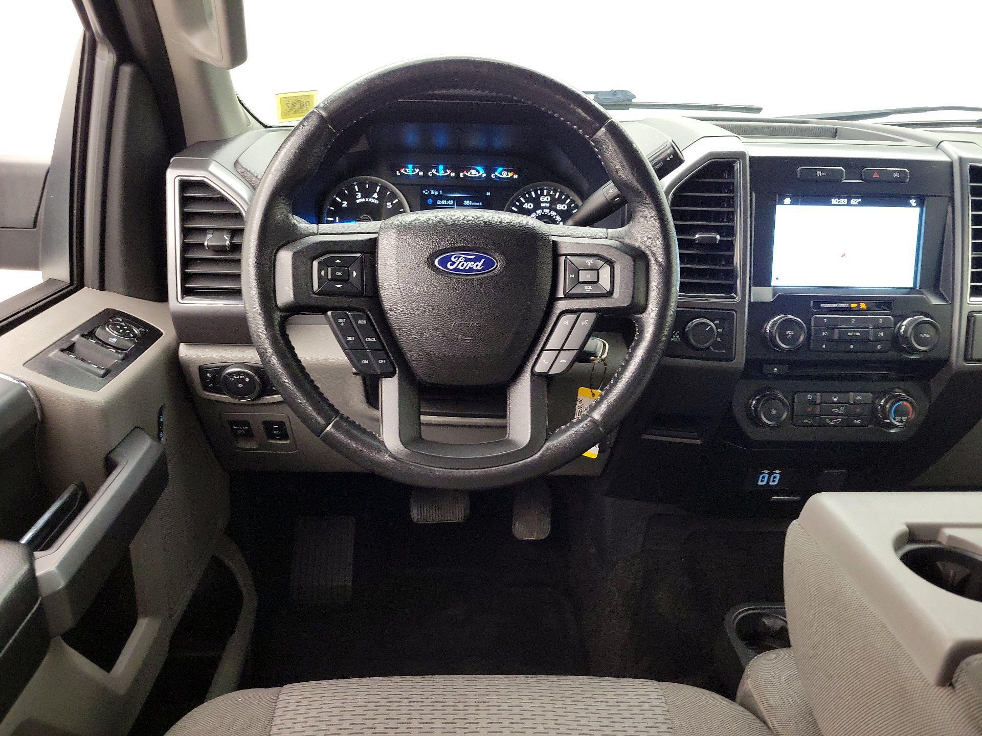 Thumbnail: 2017 Ford F-150 - 10