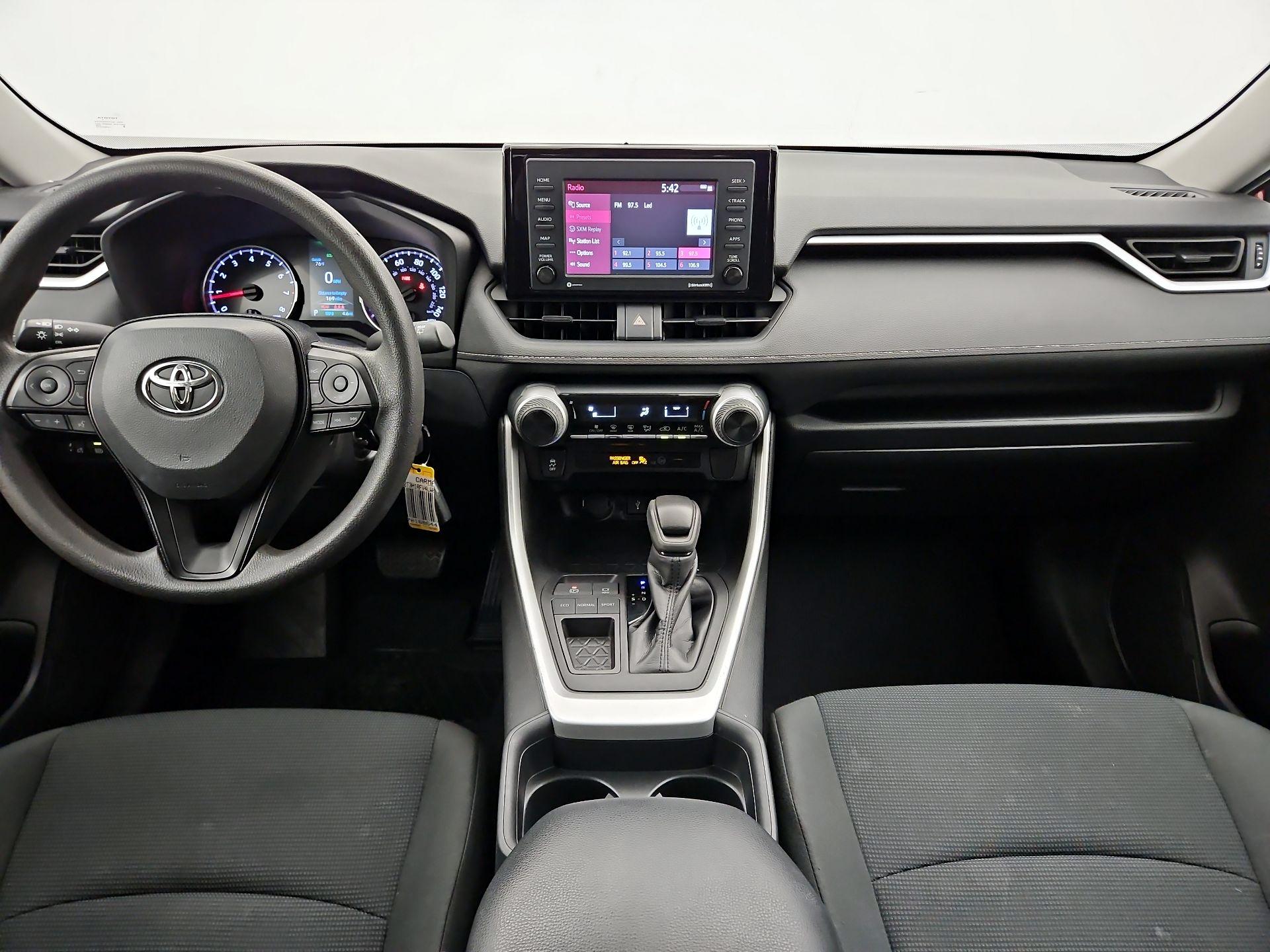 Thumbnail: 2020 Toyota RAV4 - 9