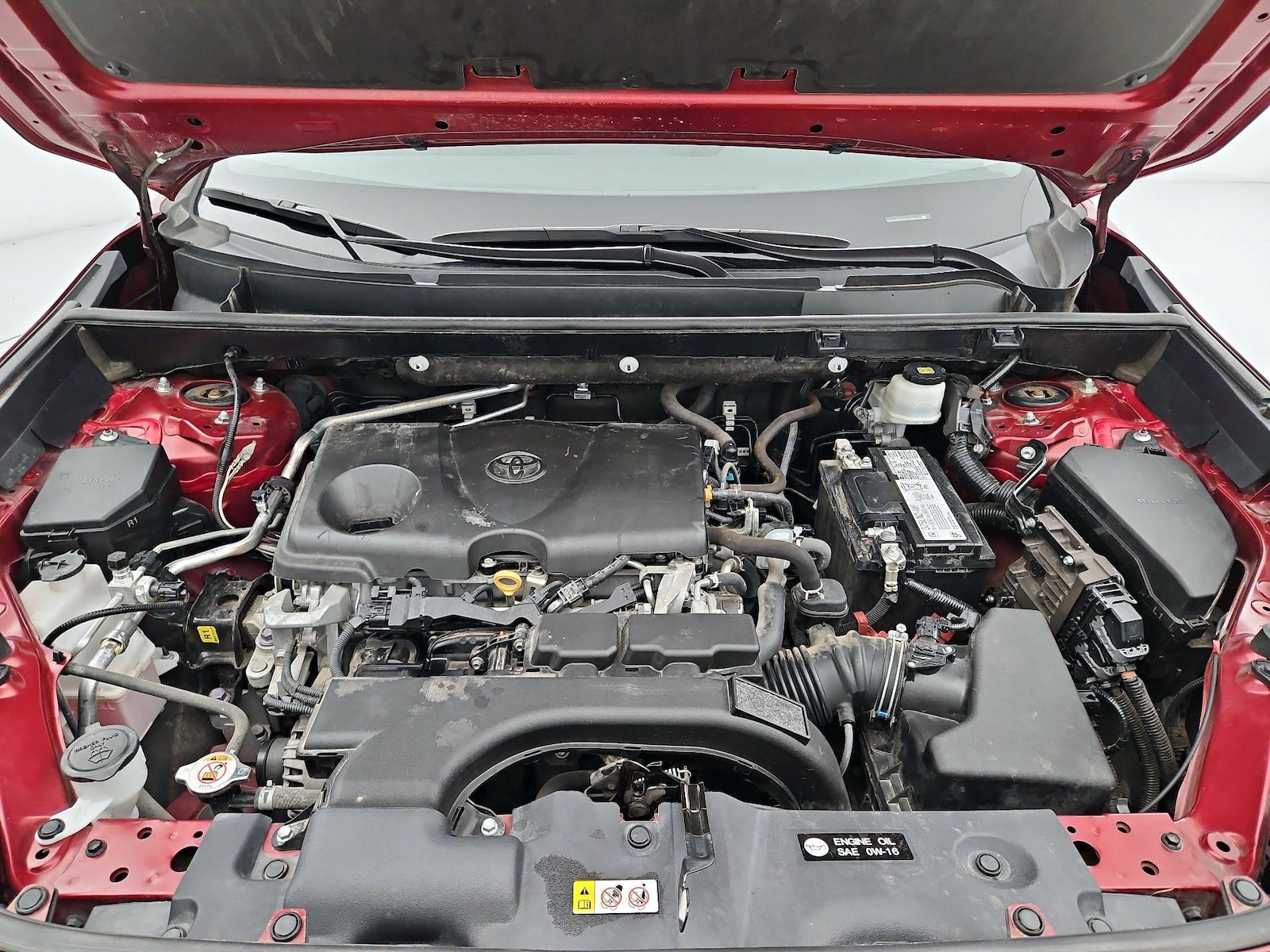 2020 Toyota RAV4 LE - Photo 22