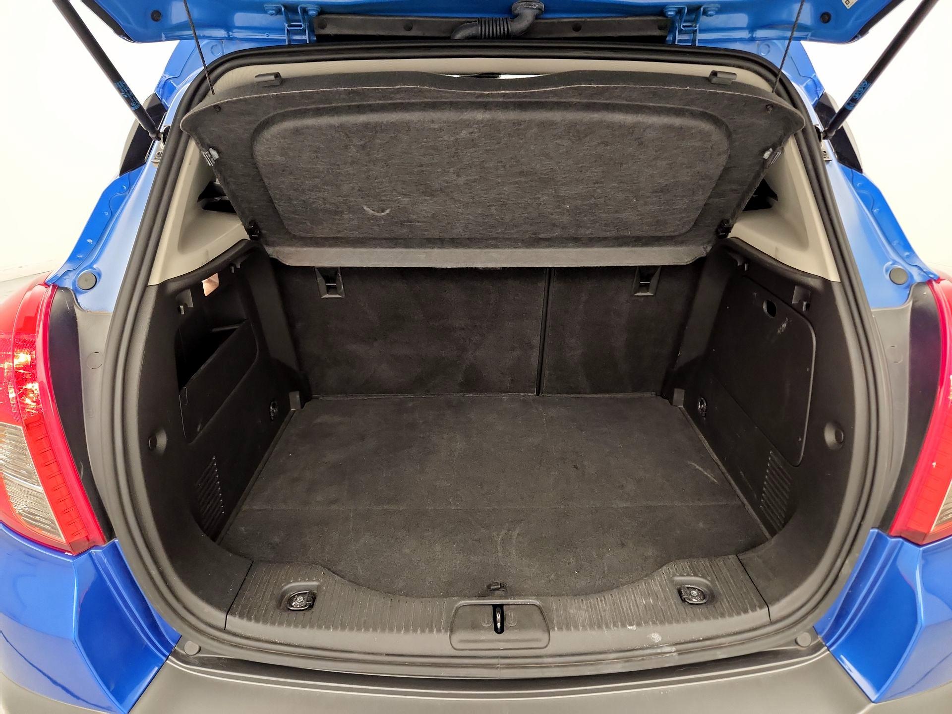 Thumbnail: 2015 Buick Encore - 20