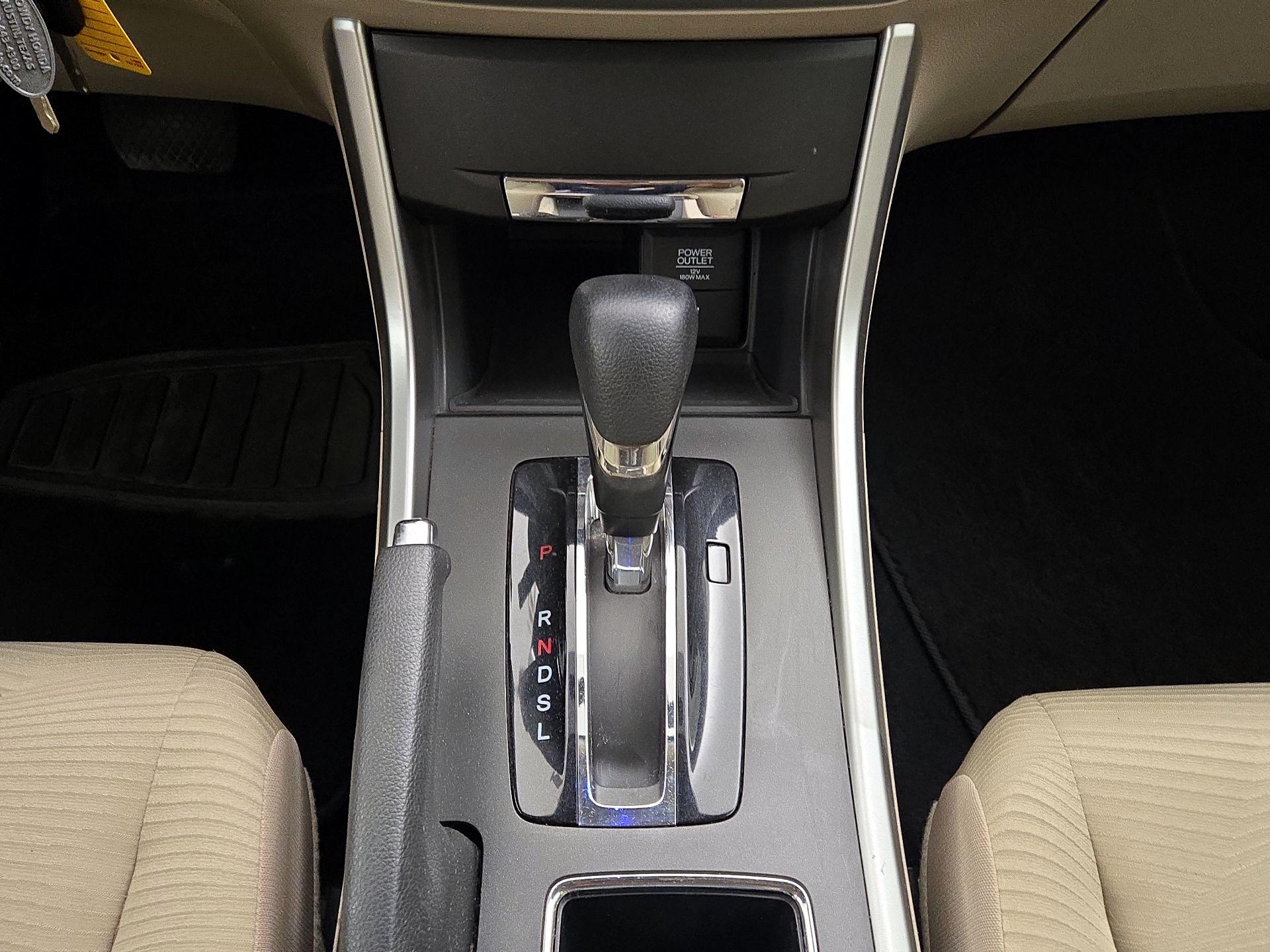 Thumbnail: 2014 Honda Accord - 17