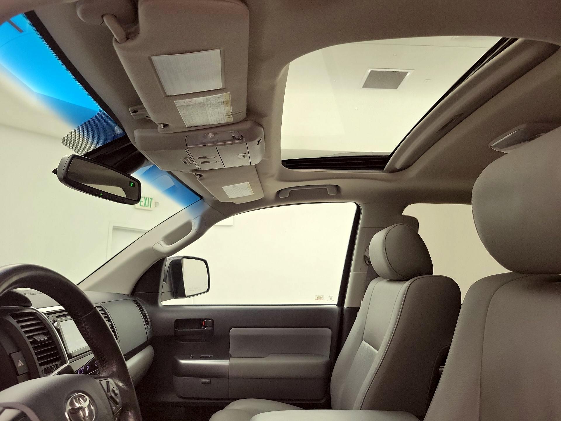 Thumbnail: 2019 Toyota Sequoia - 20