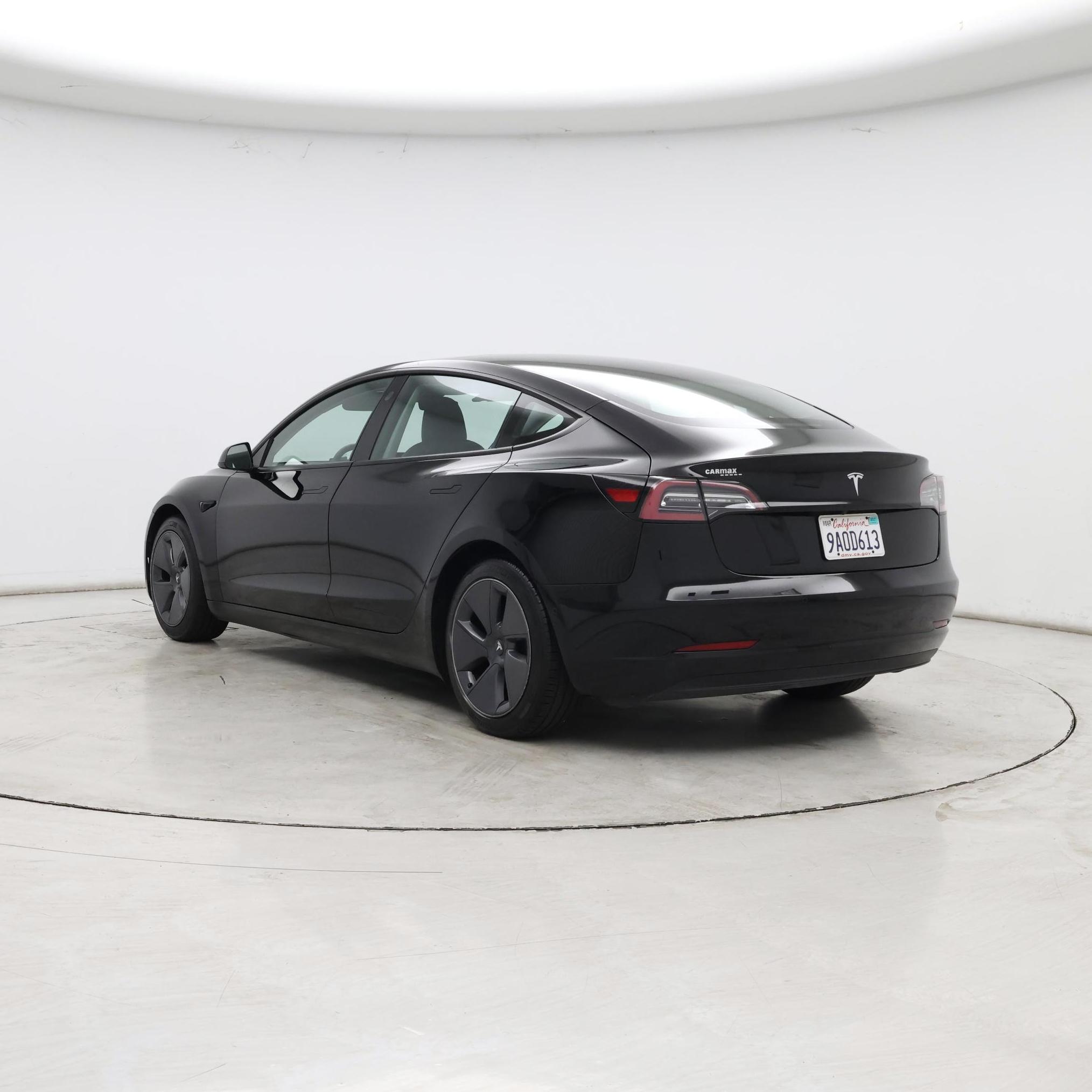 Thumbnail: 2022 Tesla Model 3 - 2