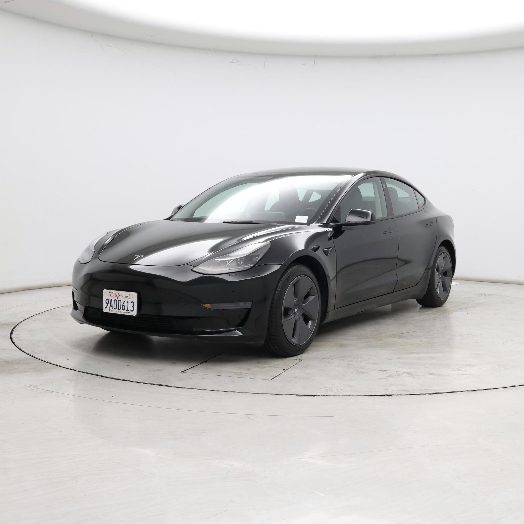 Thumbnail: 2022 Tesla Model 3 - 4