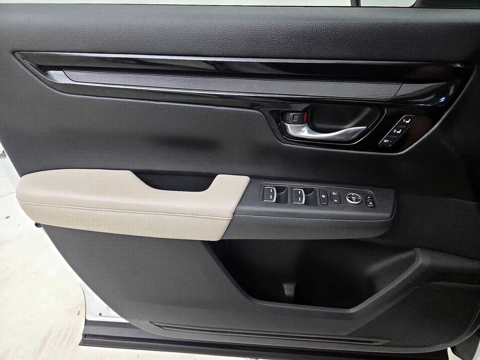2023 Honda CR-V EX-L - Photo 13