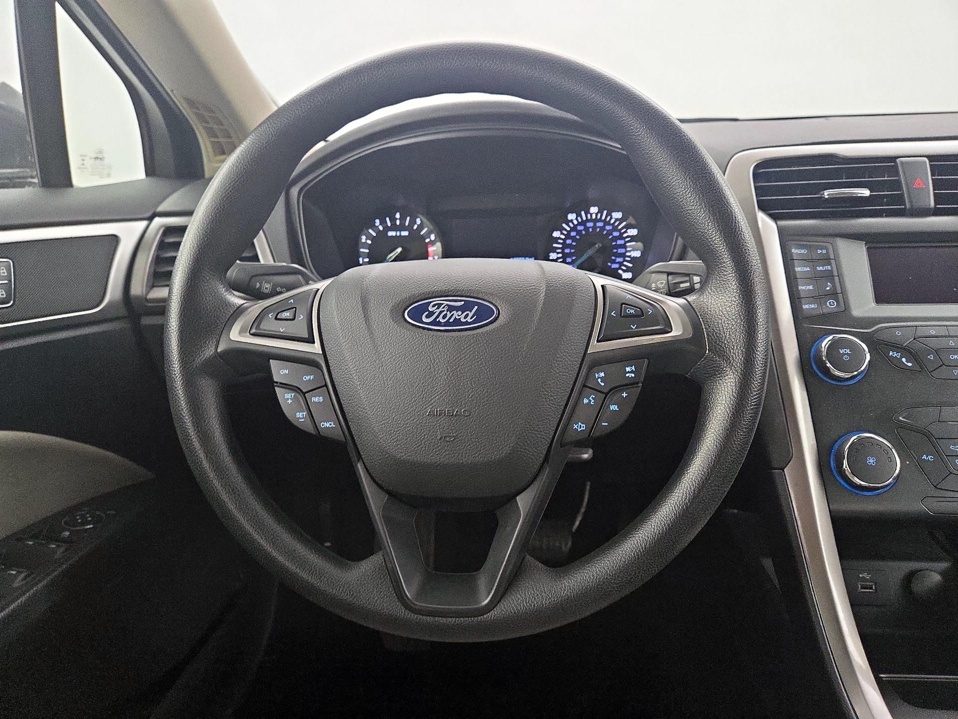 Thumbnail: 2019 Ford Fusion - 10