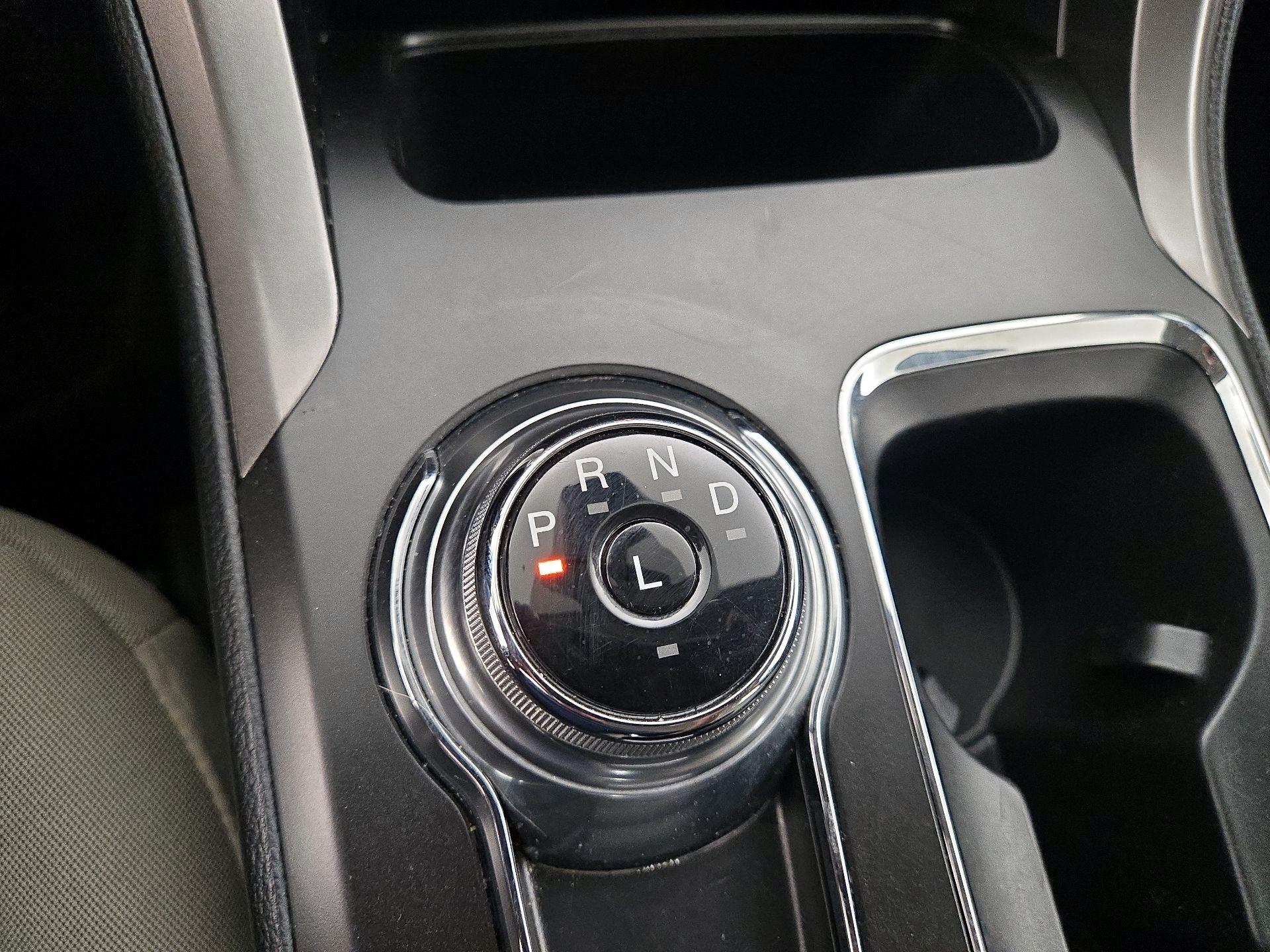 Thumbnail: 2019 Ford Fusion - 17