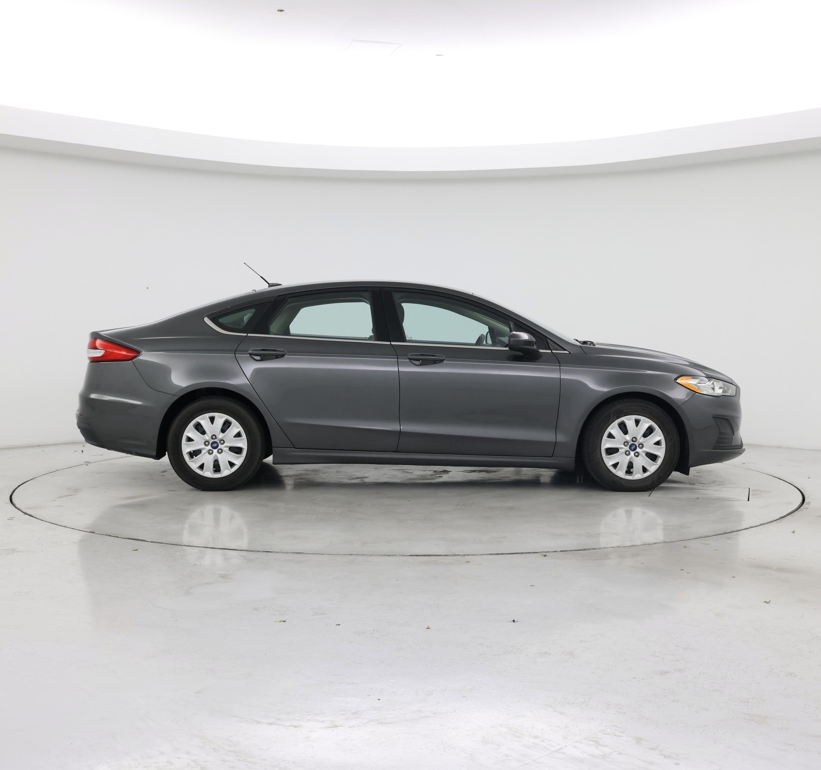 Thumbnail: 2019 Ford Fusion - 7
