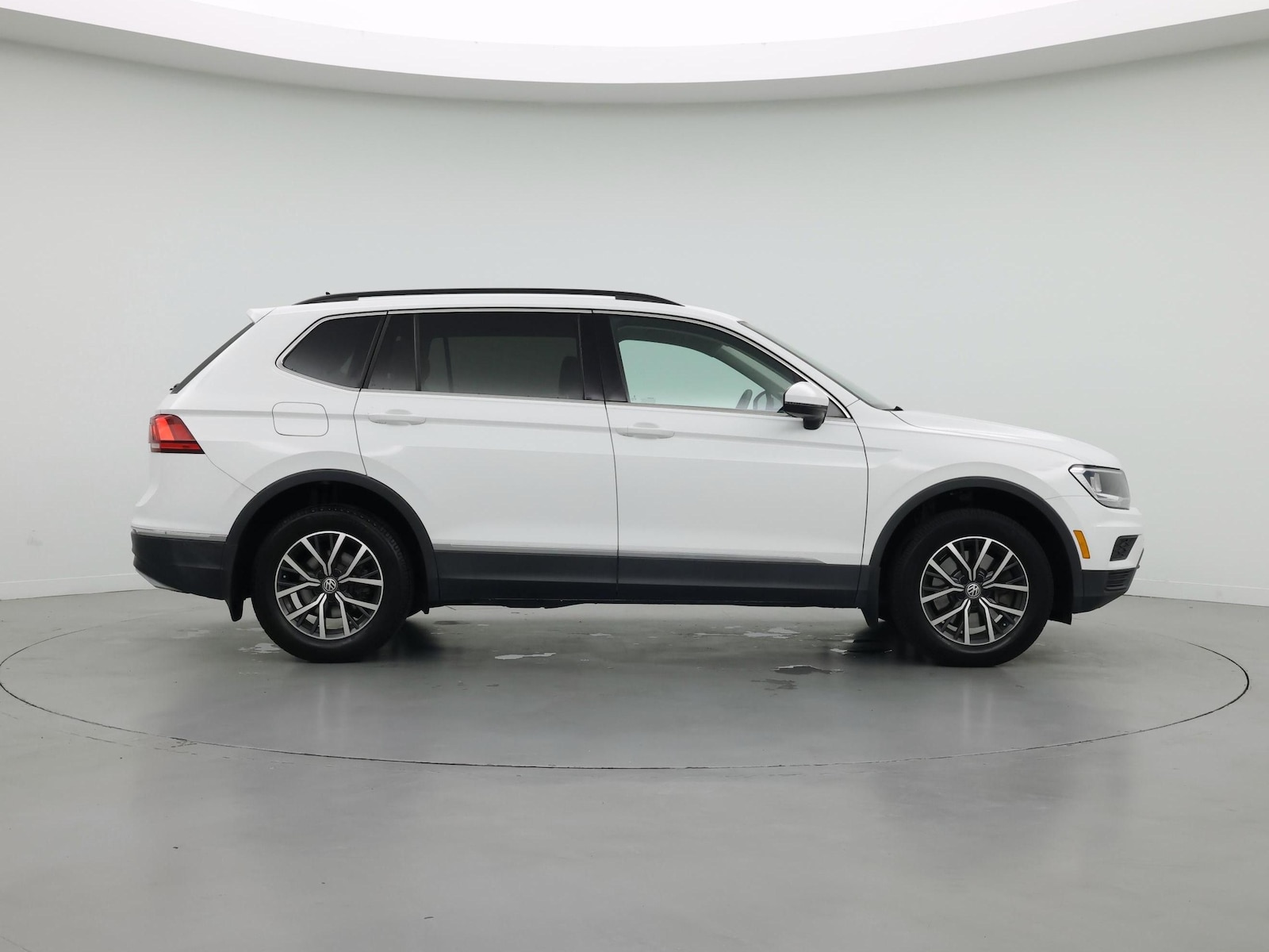 2020 Volkswagen Tiguan SEL - Photo 8