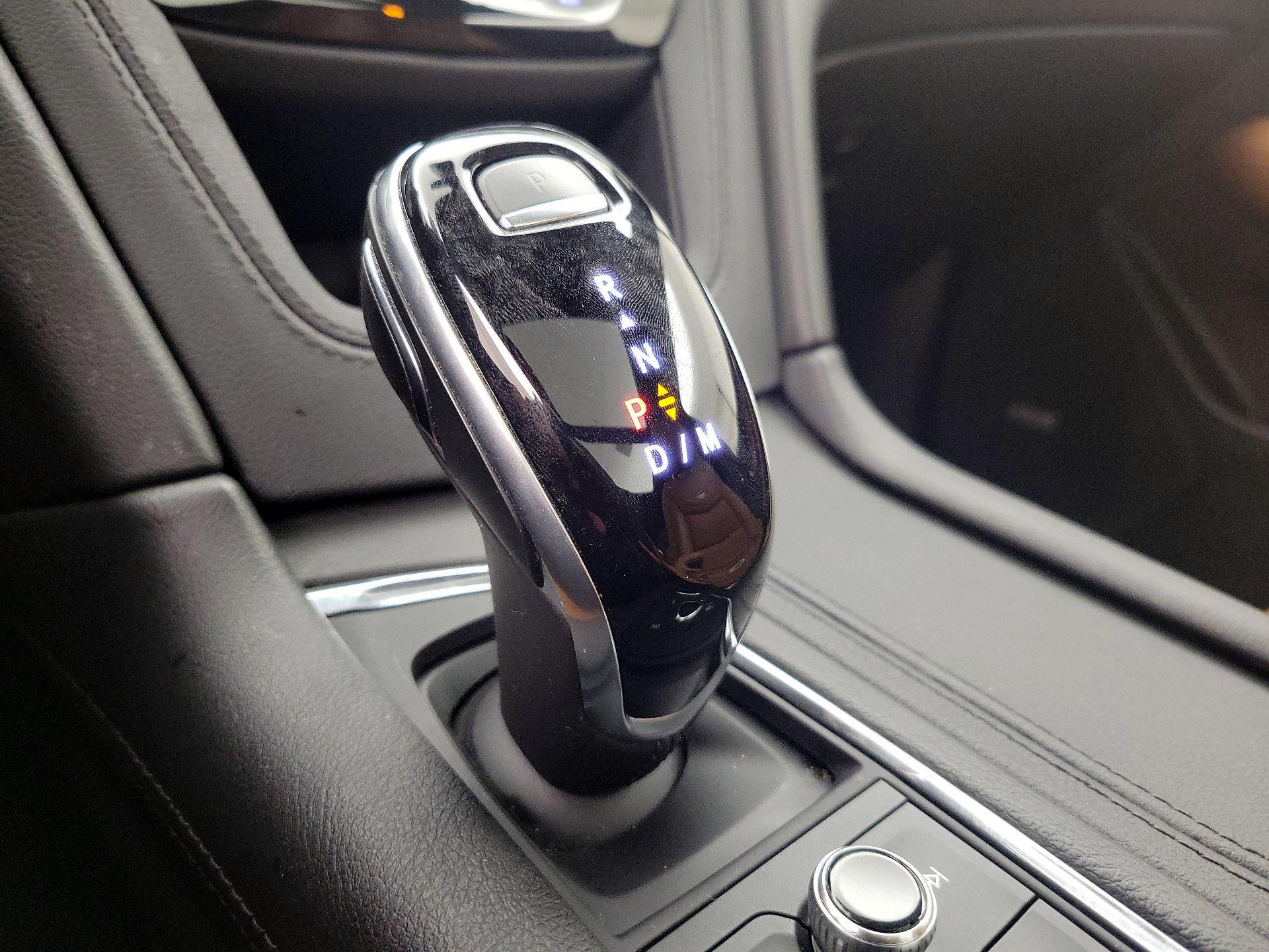 Thumbnail: 2021 Cadillac XT5 - 18