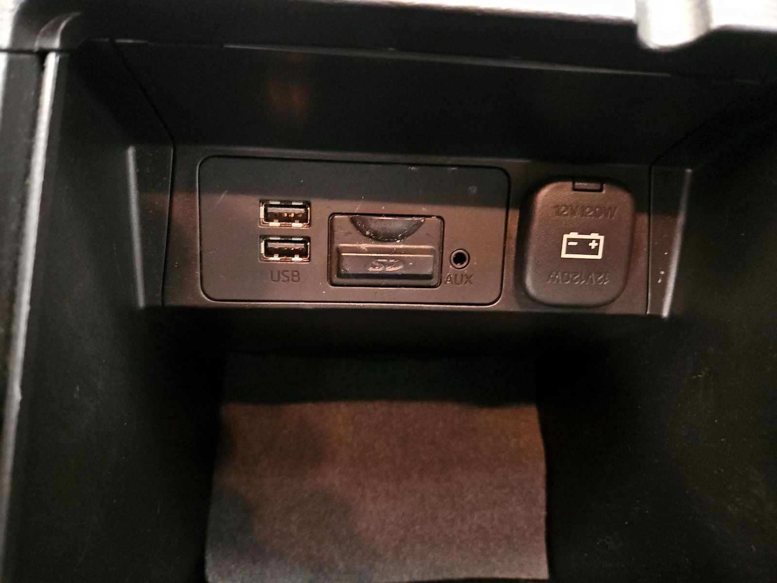 2014 Mazda MAZDA3 i Grand Touring - Photo 20