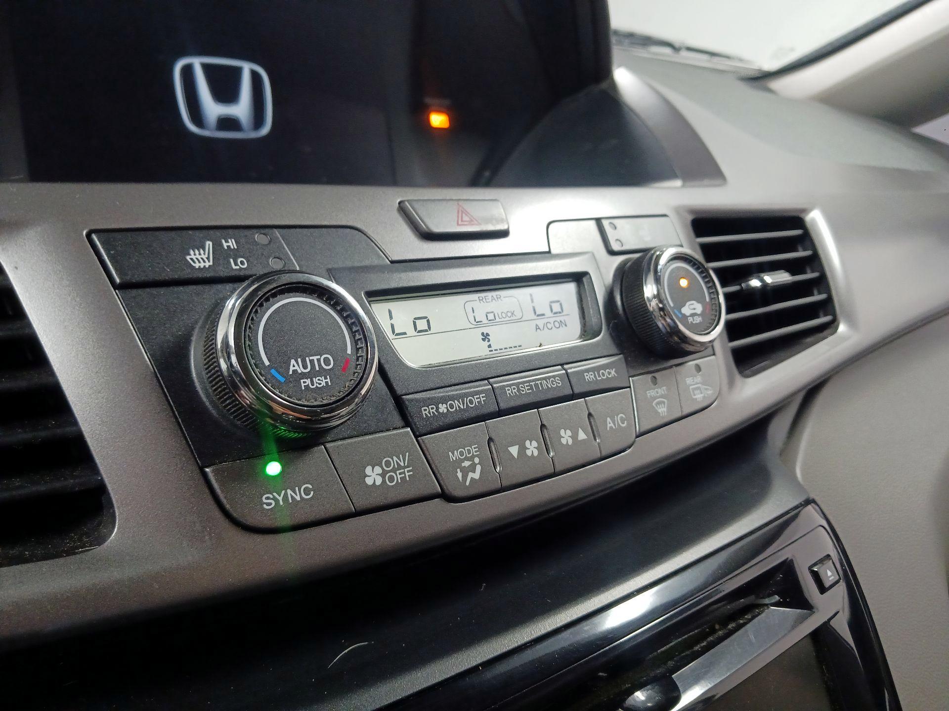 Thumbnail: 2016 Honda Odyssey - 12