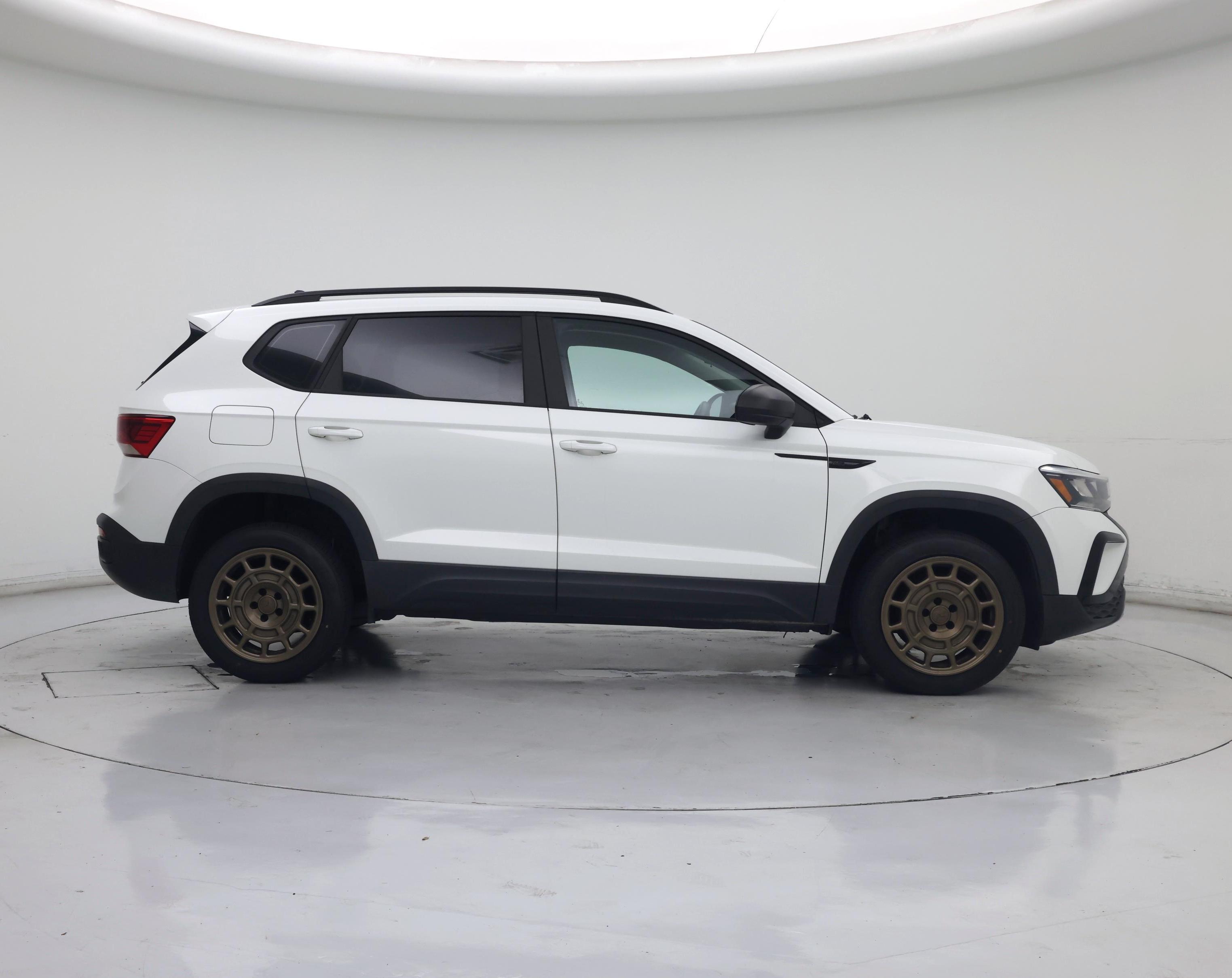 Thumbnail: 2022 Volkswagen Taos - 7