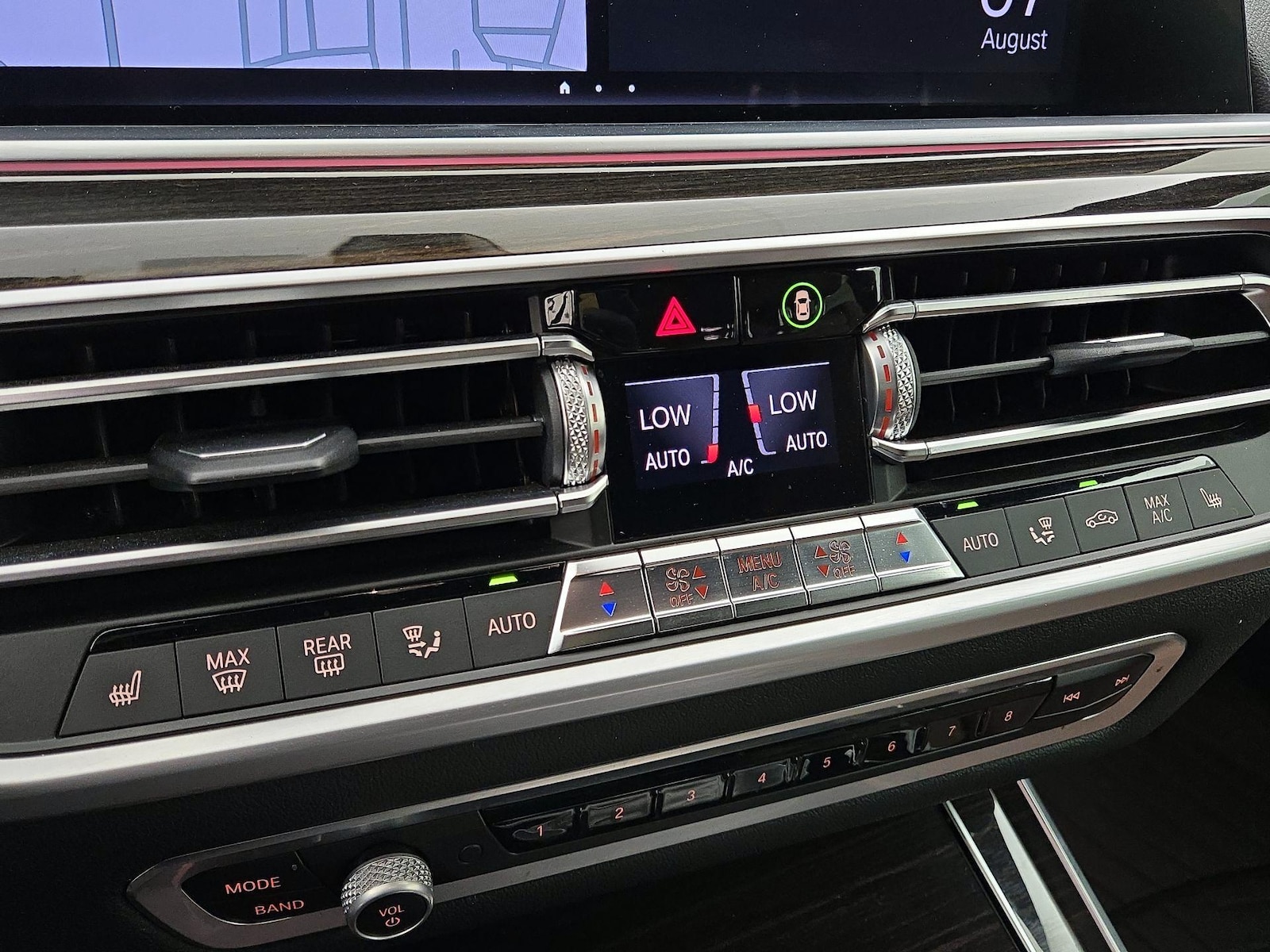 2021 BMW X5 40i - Photo 18