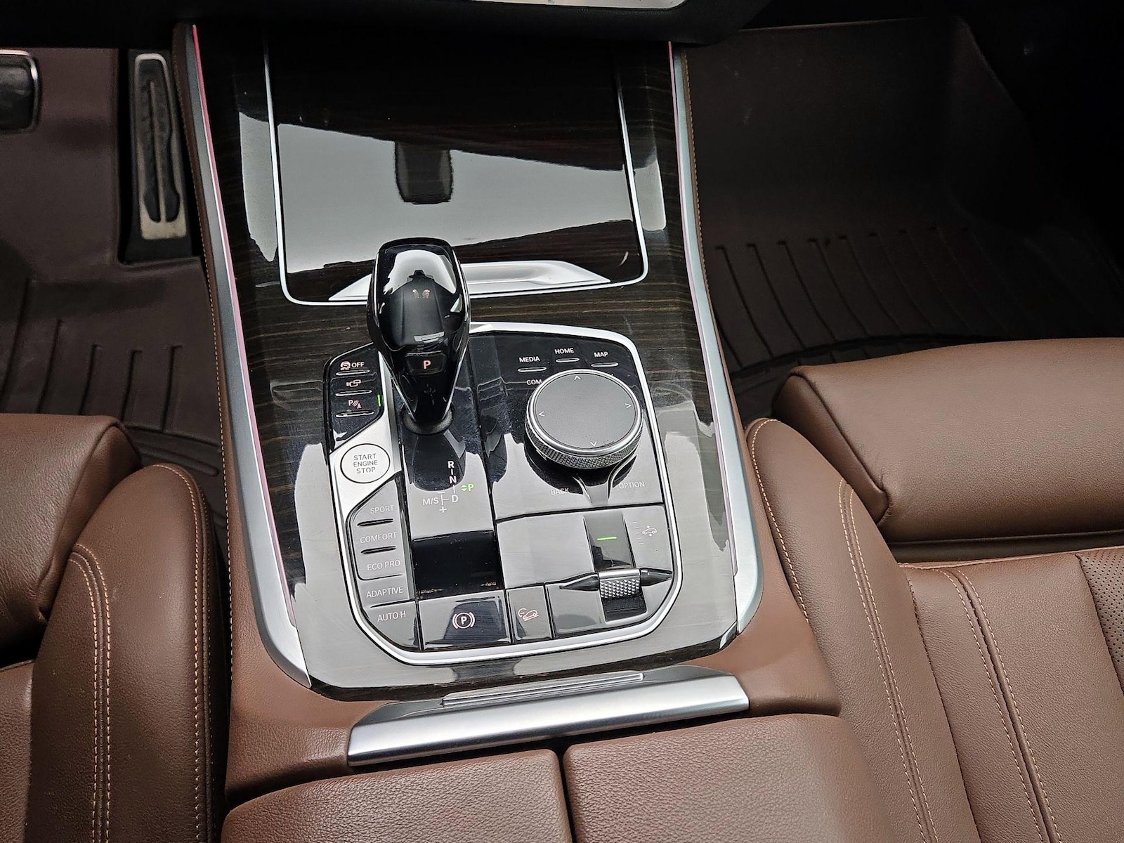2021 BMW X5 40i - Photo 19