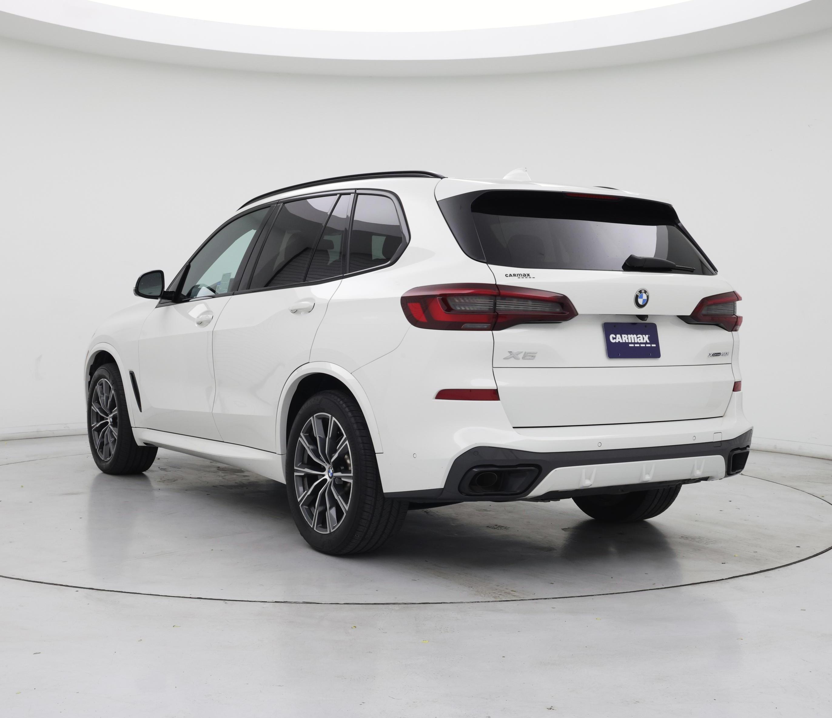 Thumbnail: 2021 BMW X5 - 2