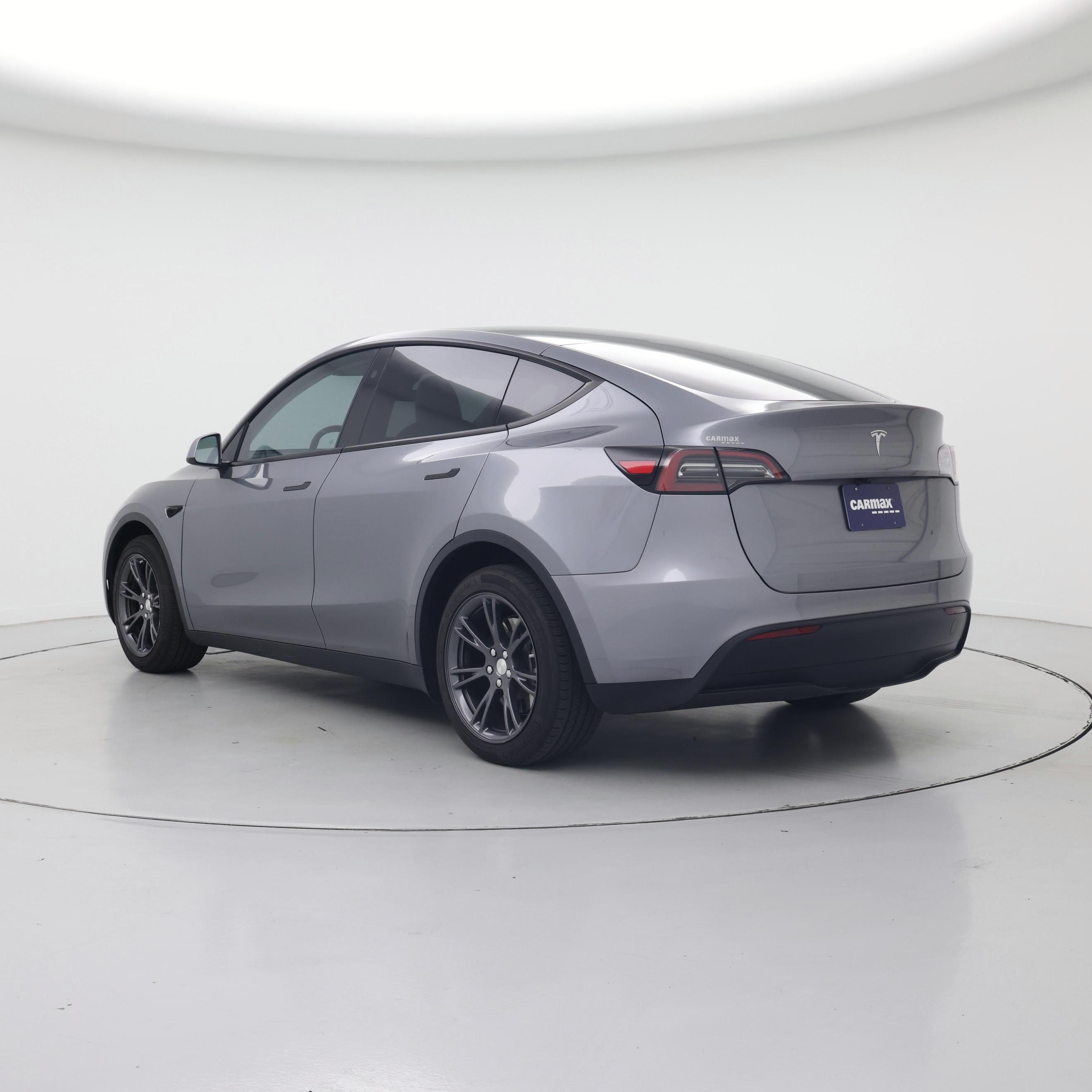 Thumbnail: 2025 Tesla Model Y - 2