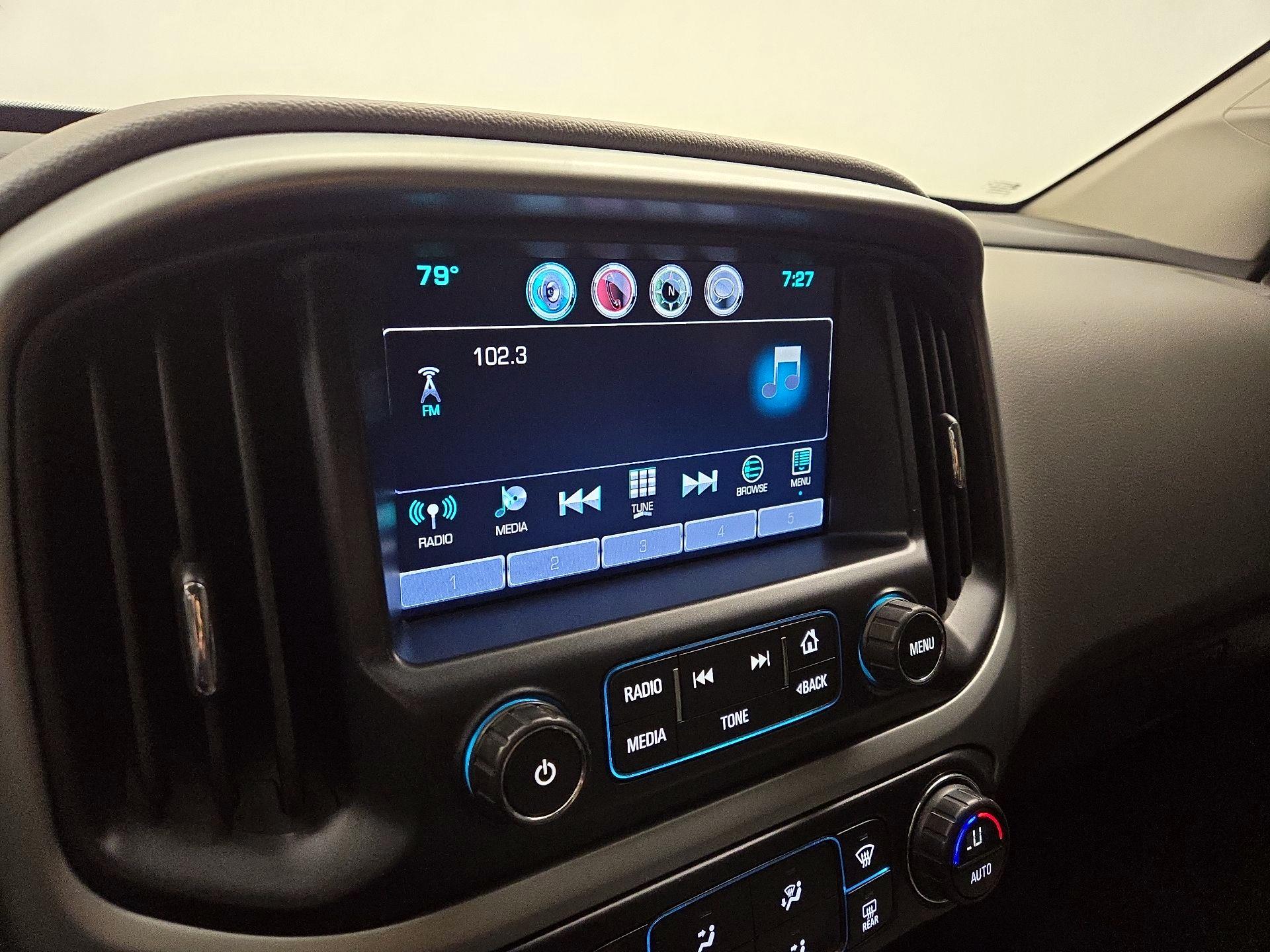Thumbnail: 2016 Chevrolet Colorado - 16