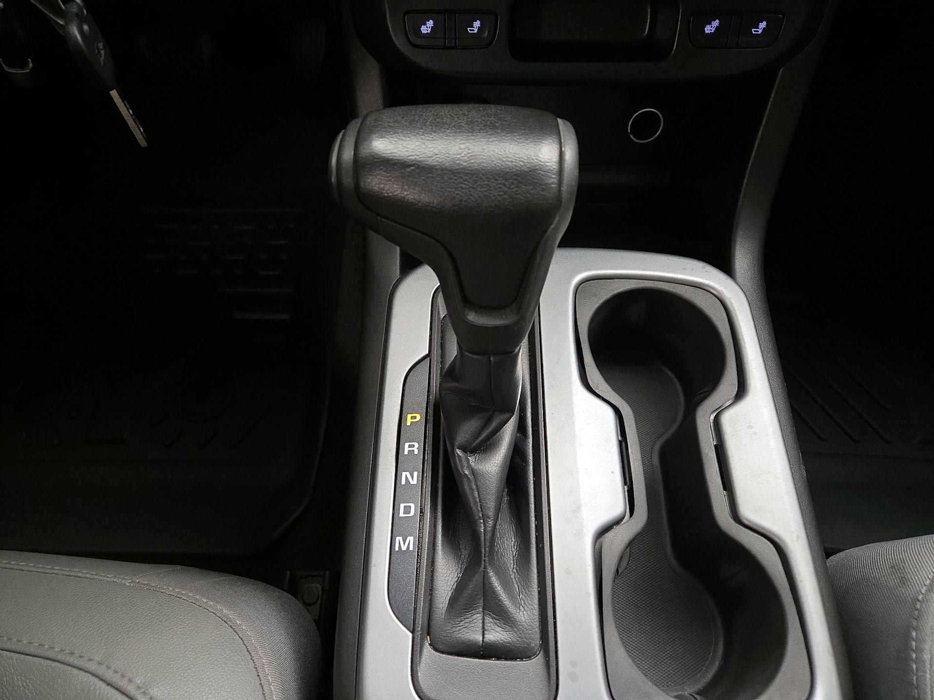 Thumbnail: 2016 Chevrolet Colorado - 18