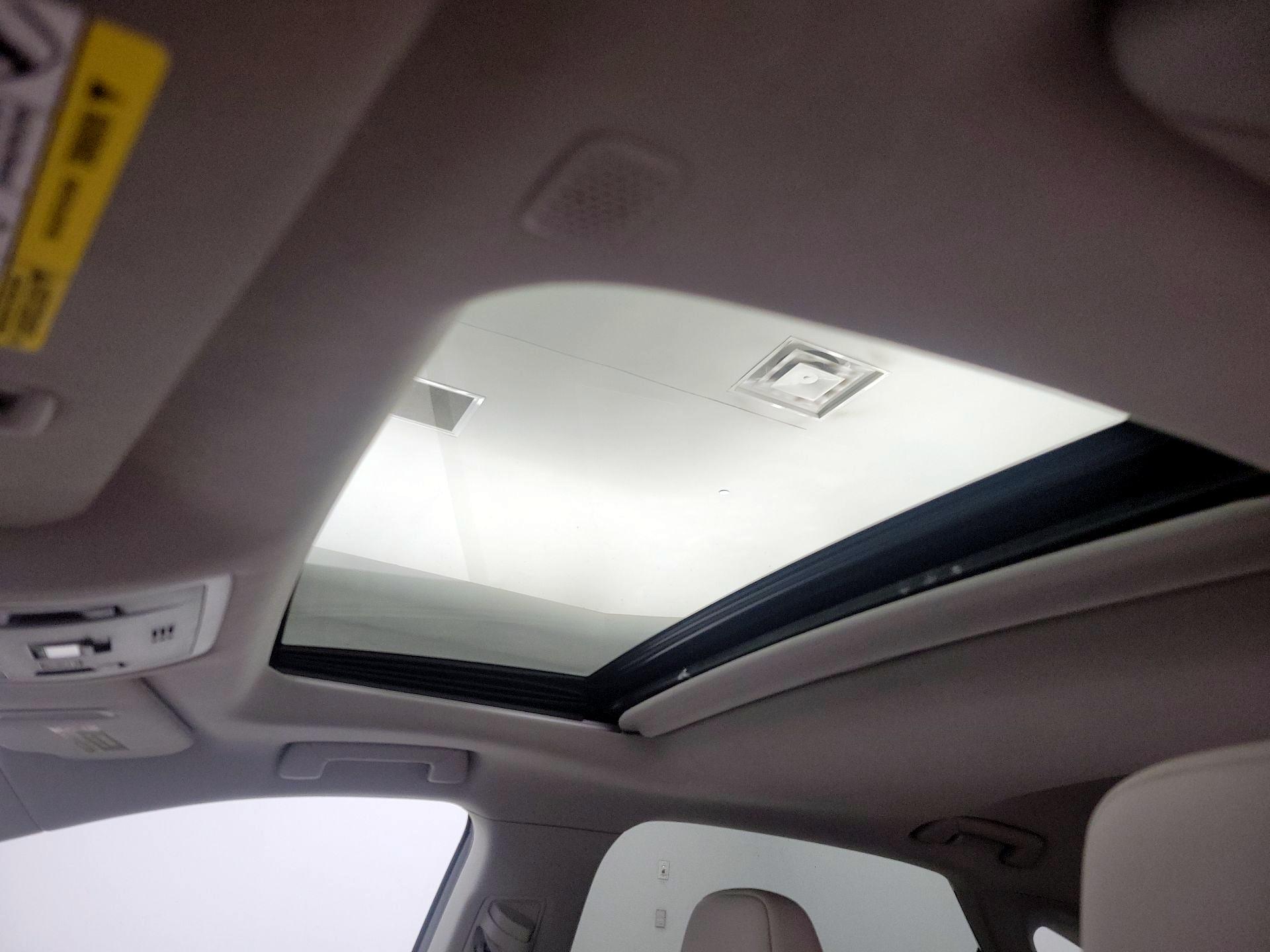 Thumbnail: 2021 Lexus RX - 19