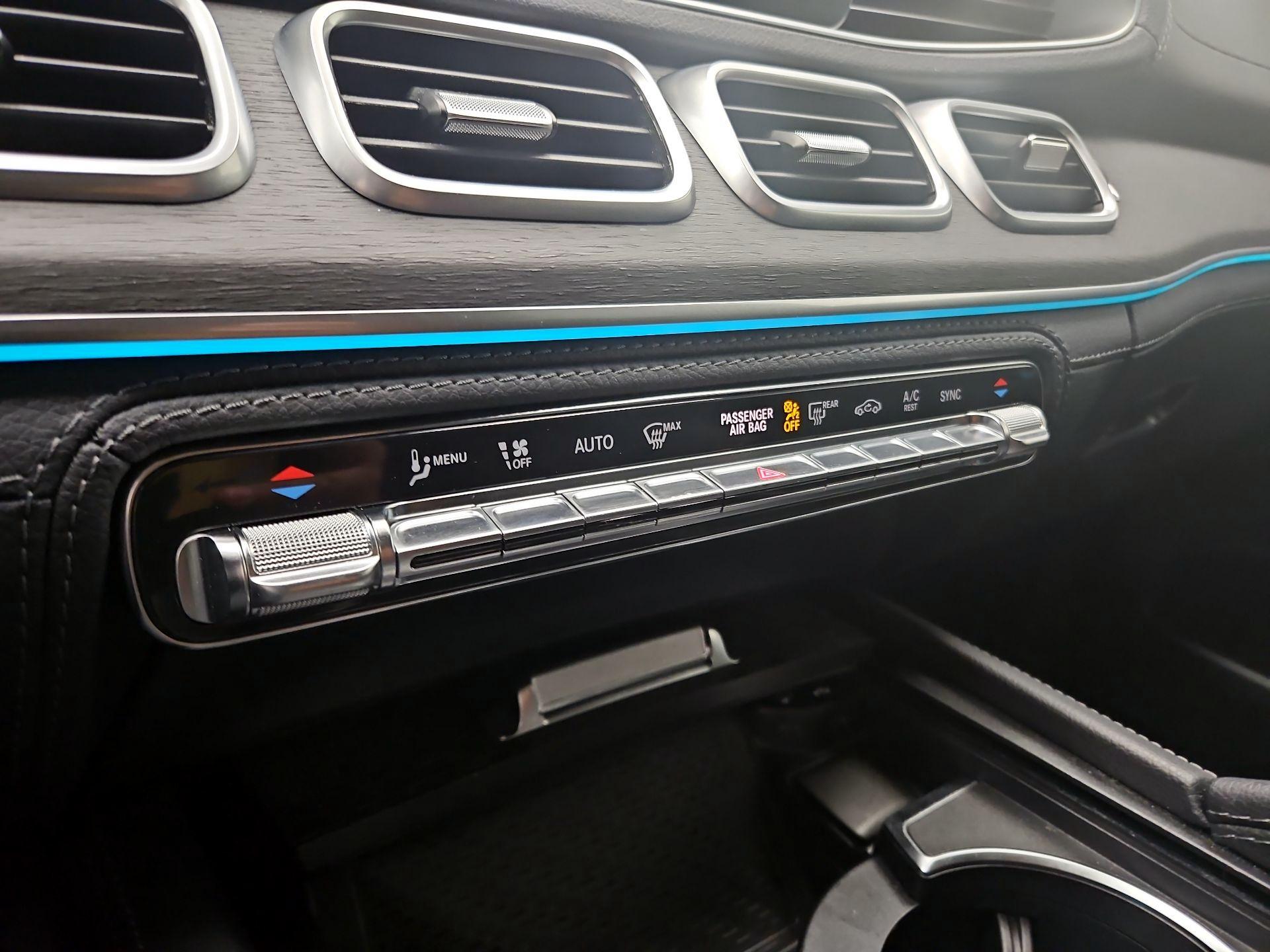 Thumbnail: 2020 Mercedes-Benz GLE - 17