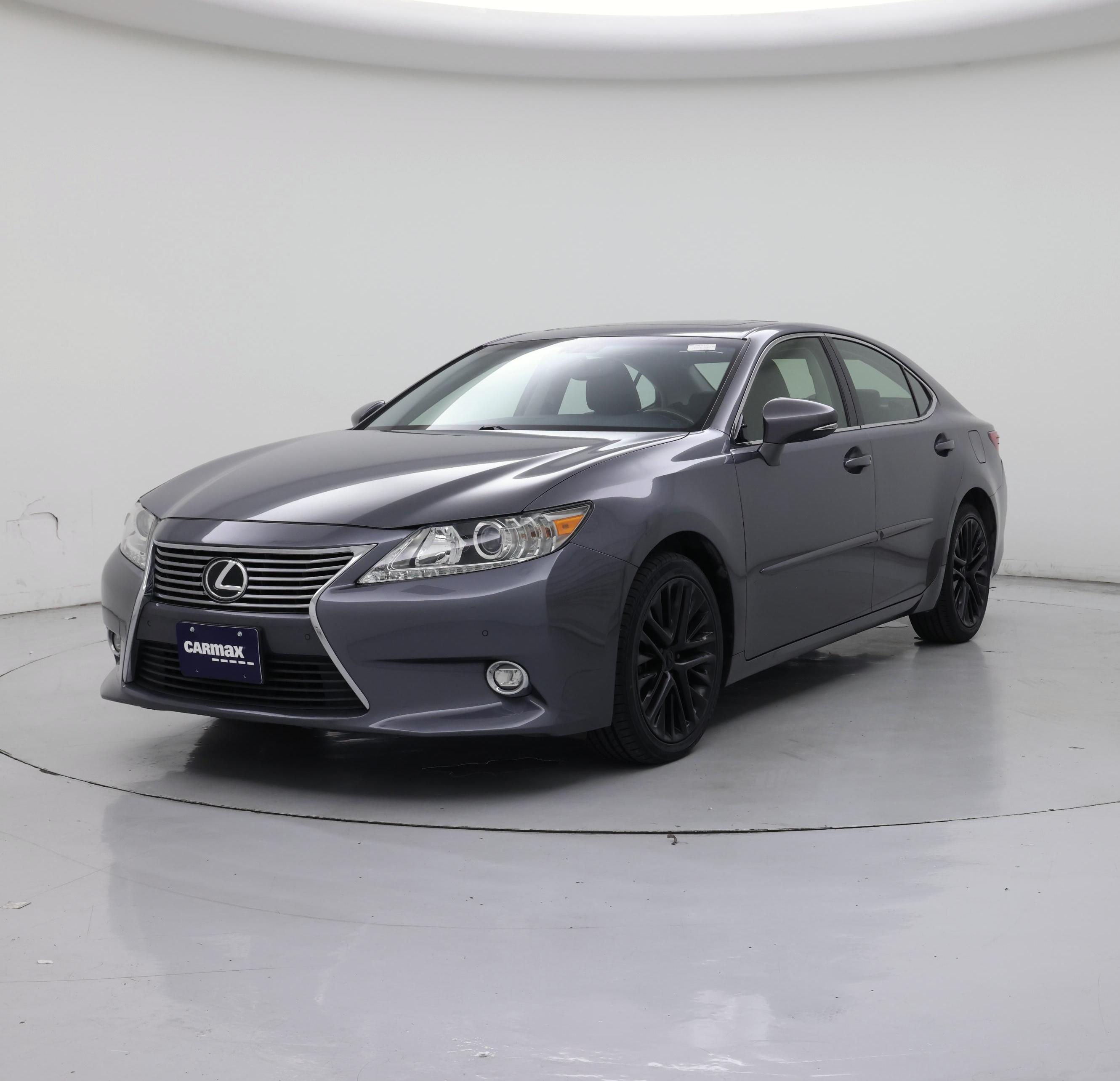 Thumbnail: 2015 Lexus ES - 4