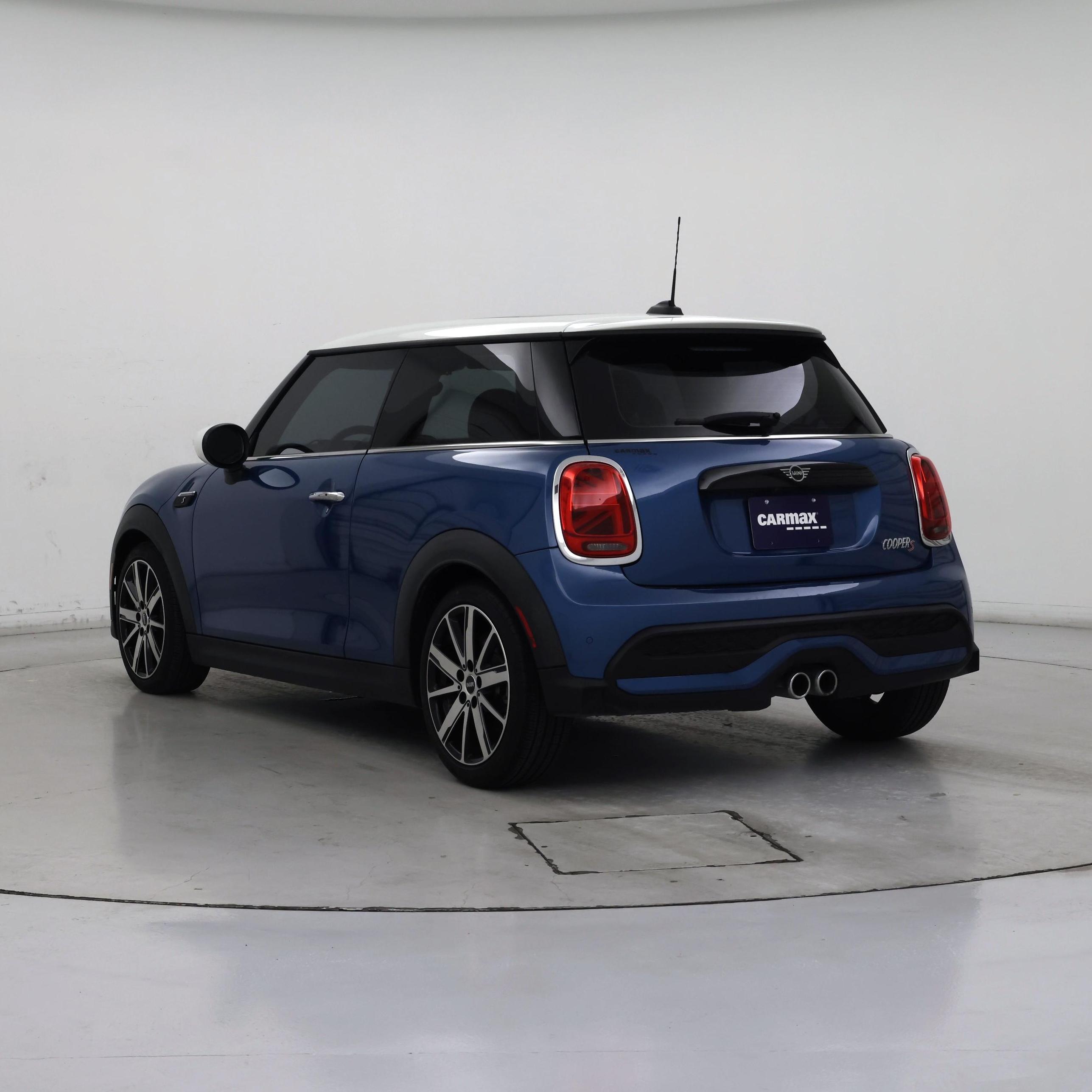 Thumbnail: 2022 MINI Cooper Hardtop - 2