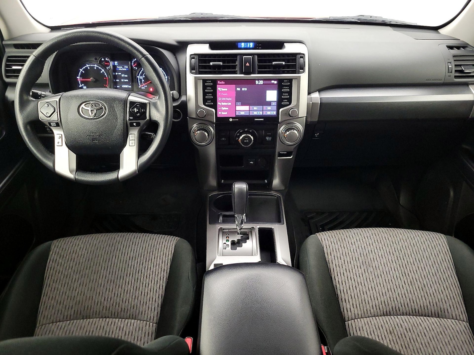 2023 Toyota 4Runner SR5 - Photo 10