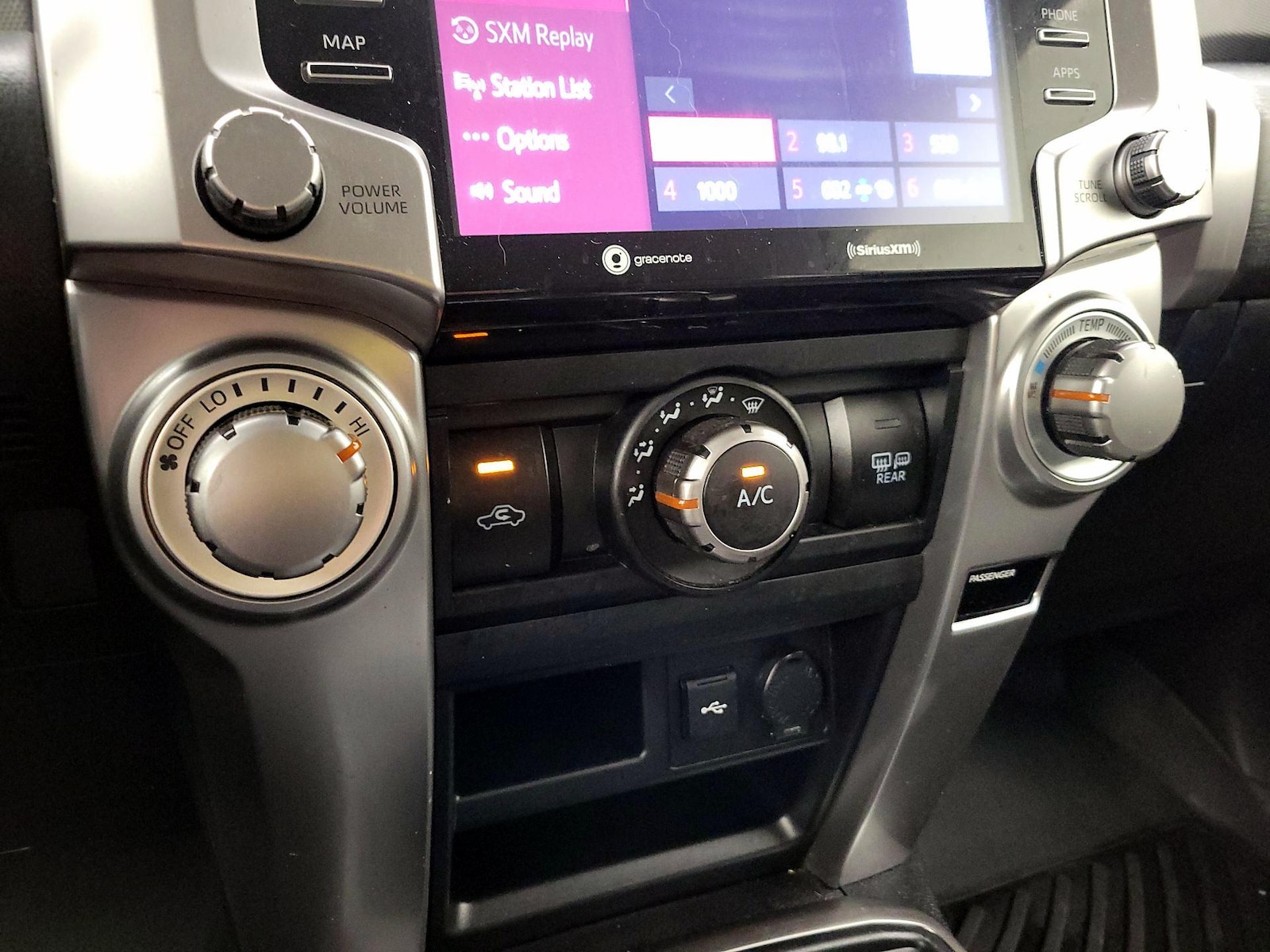 2023 Toyota 4Runner SR5 - Photo 17