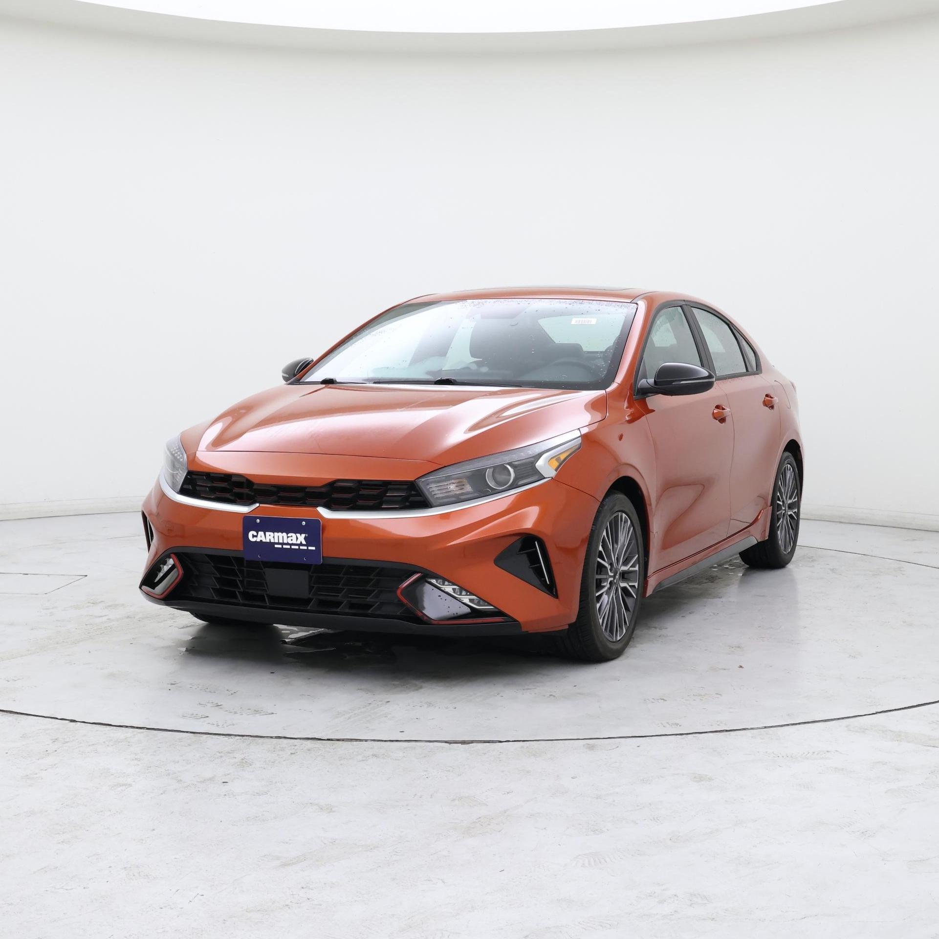 Thumbnail: 2022 Kia Forte - 4