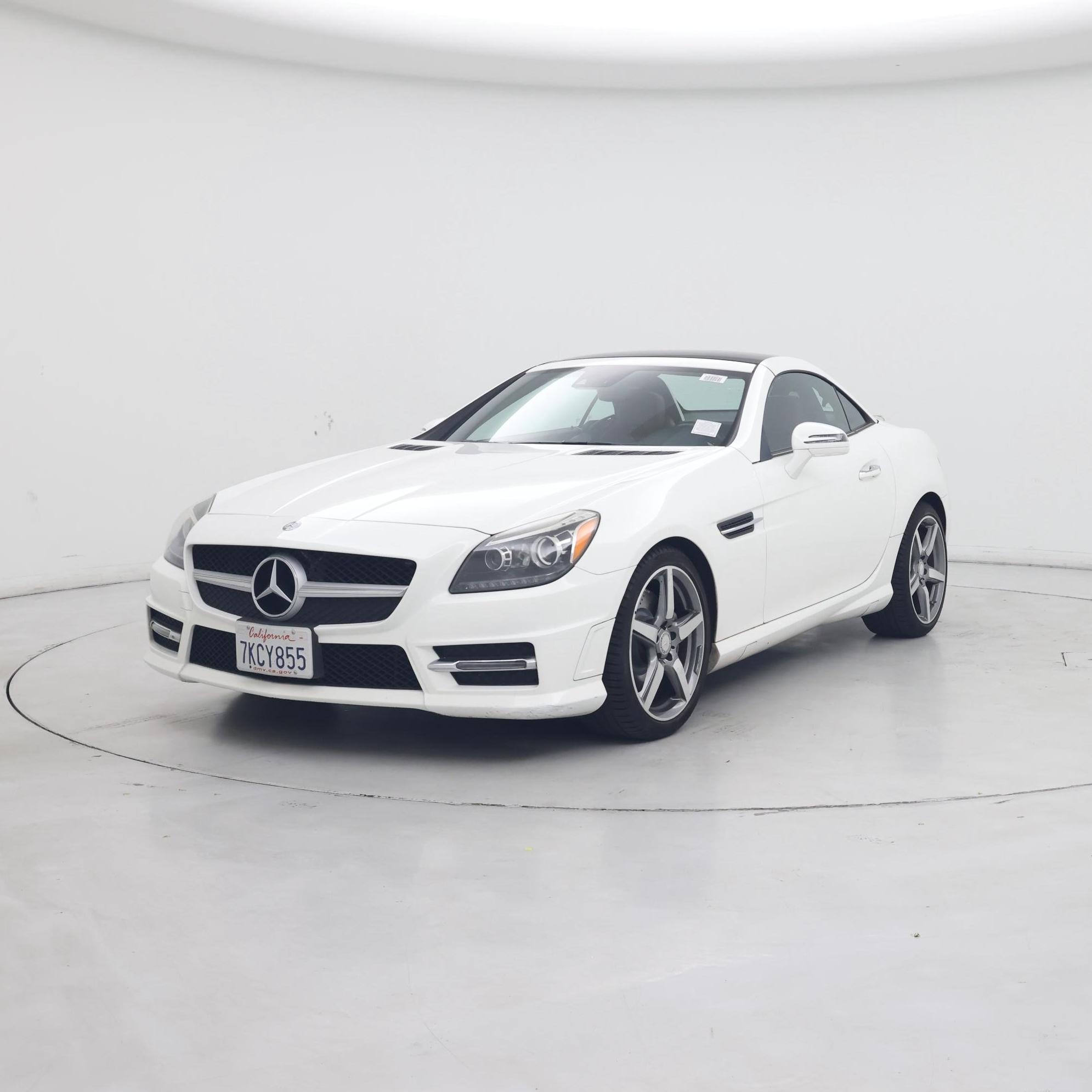 Thumbnail: 2015 Mercedes-Benz SLK - 4