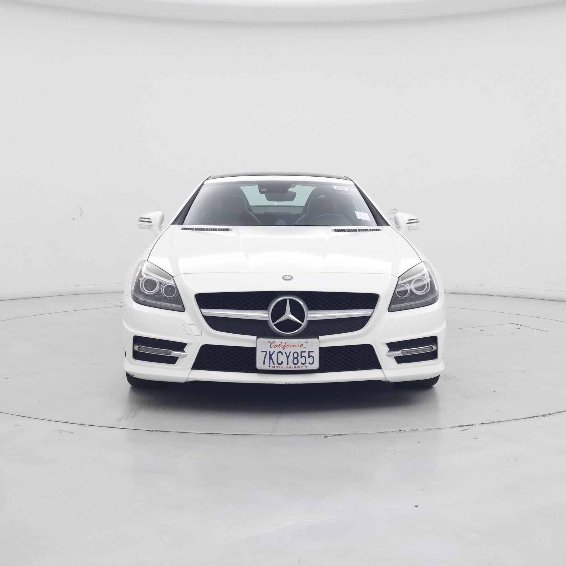 Thumbnail: 2015 Mercedes-Benz SLK - 5